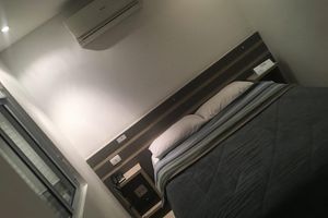 Alojamiento - HOLLYSTER HOTEL