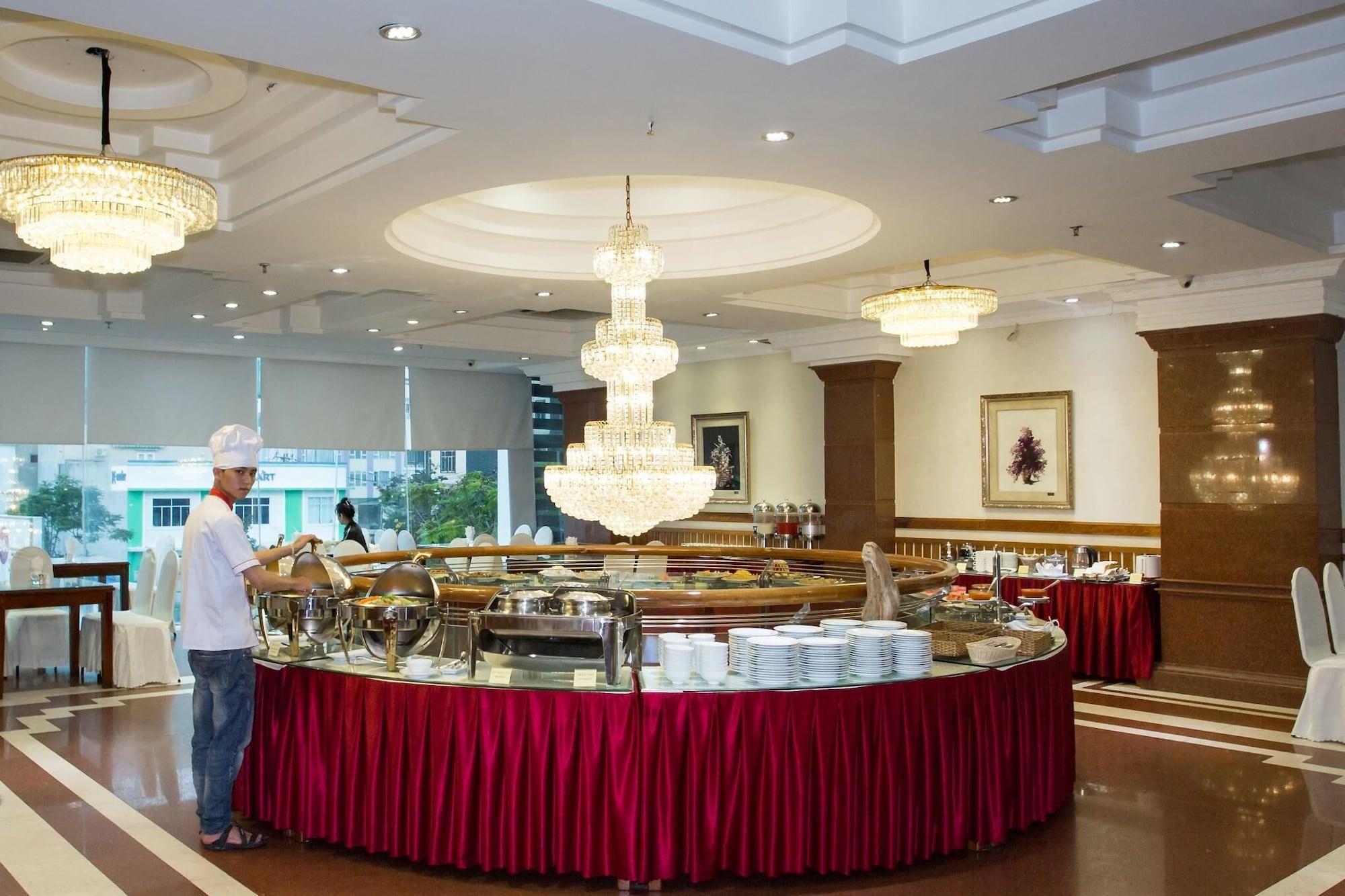 Restaurant Adina Hotel