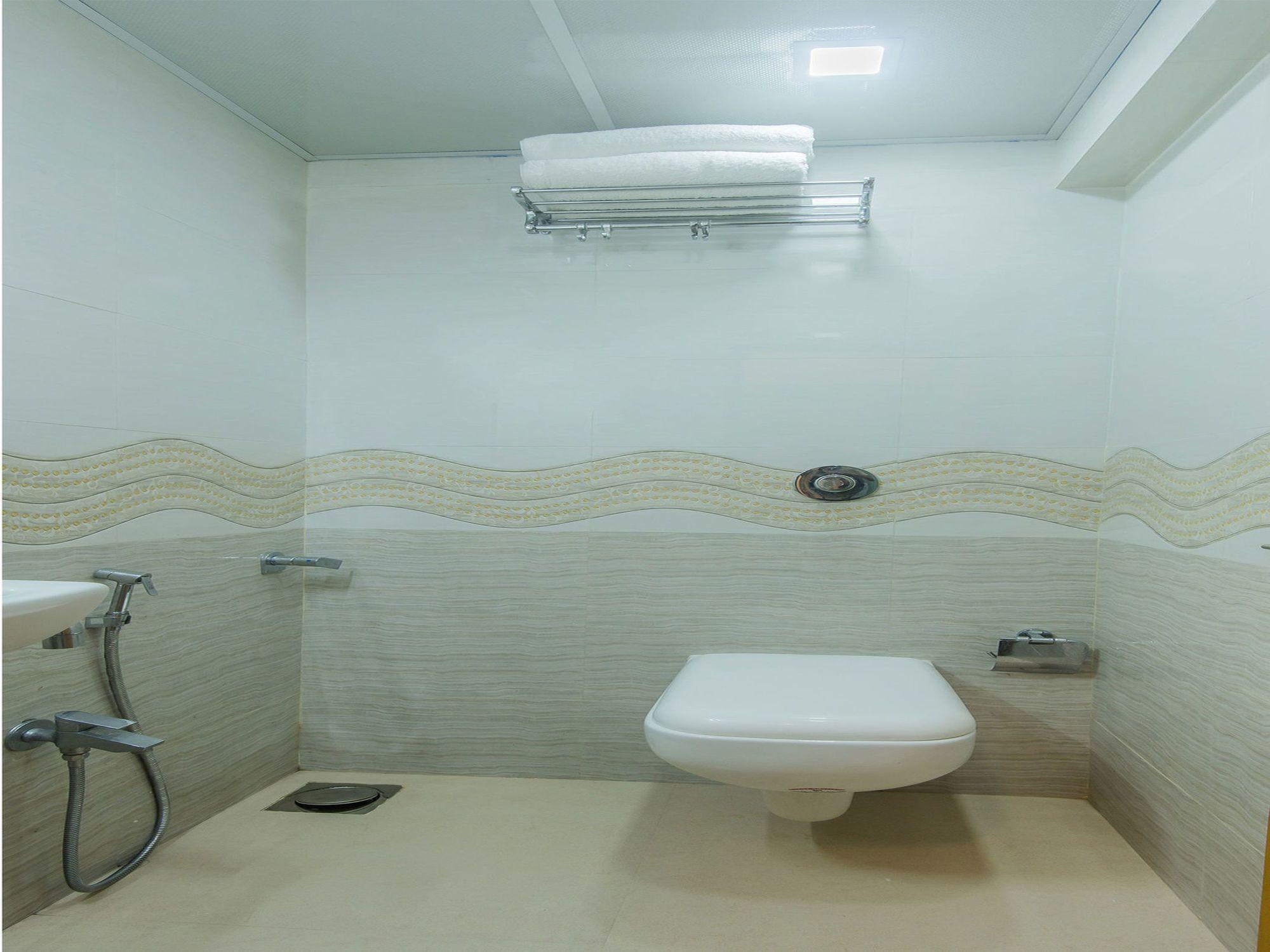 Equipamiento de Habitación OYO 10016 Hotel Golden Inn