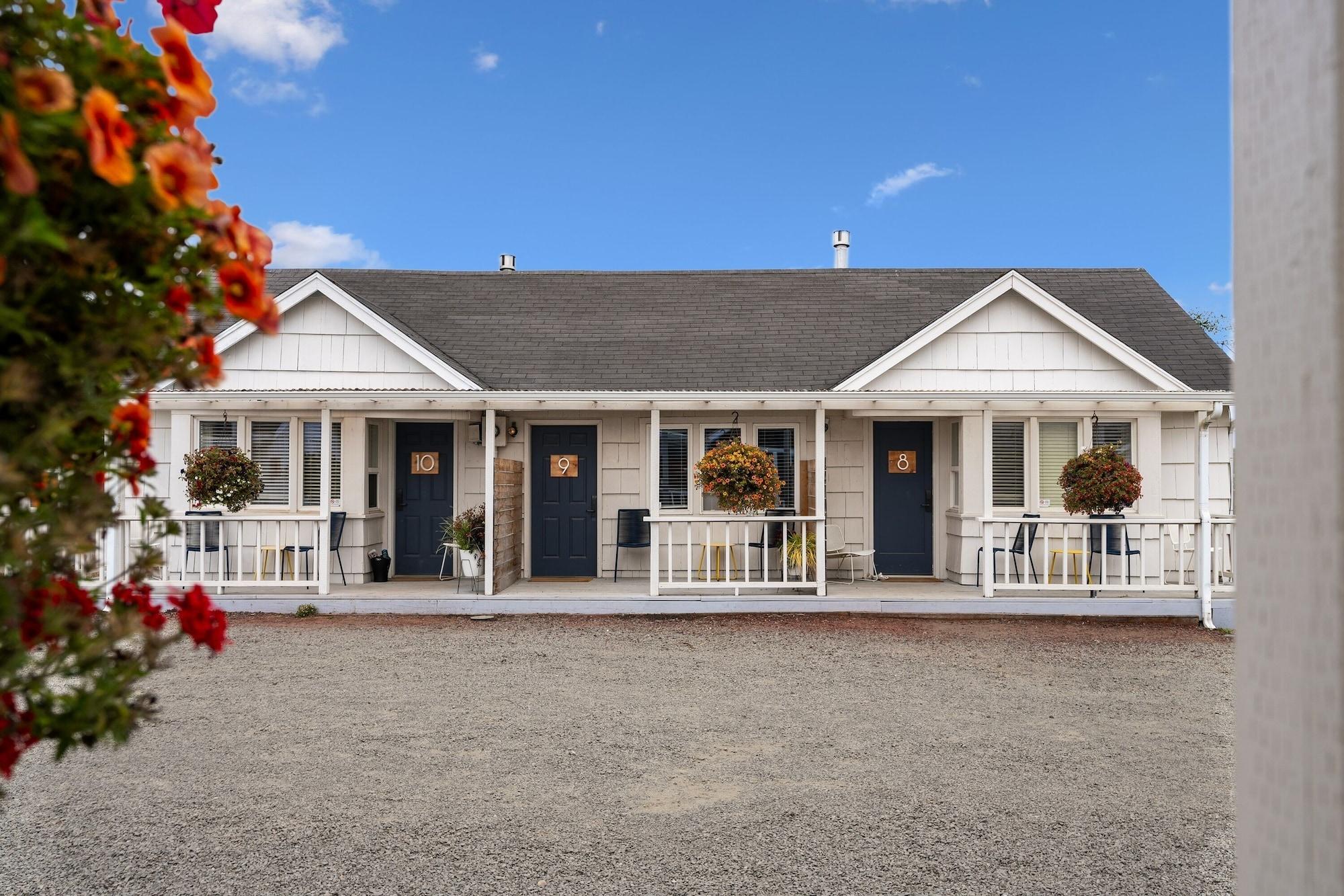 Vista Exterior Boardwalk Cottages