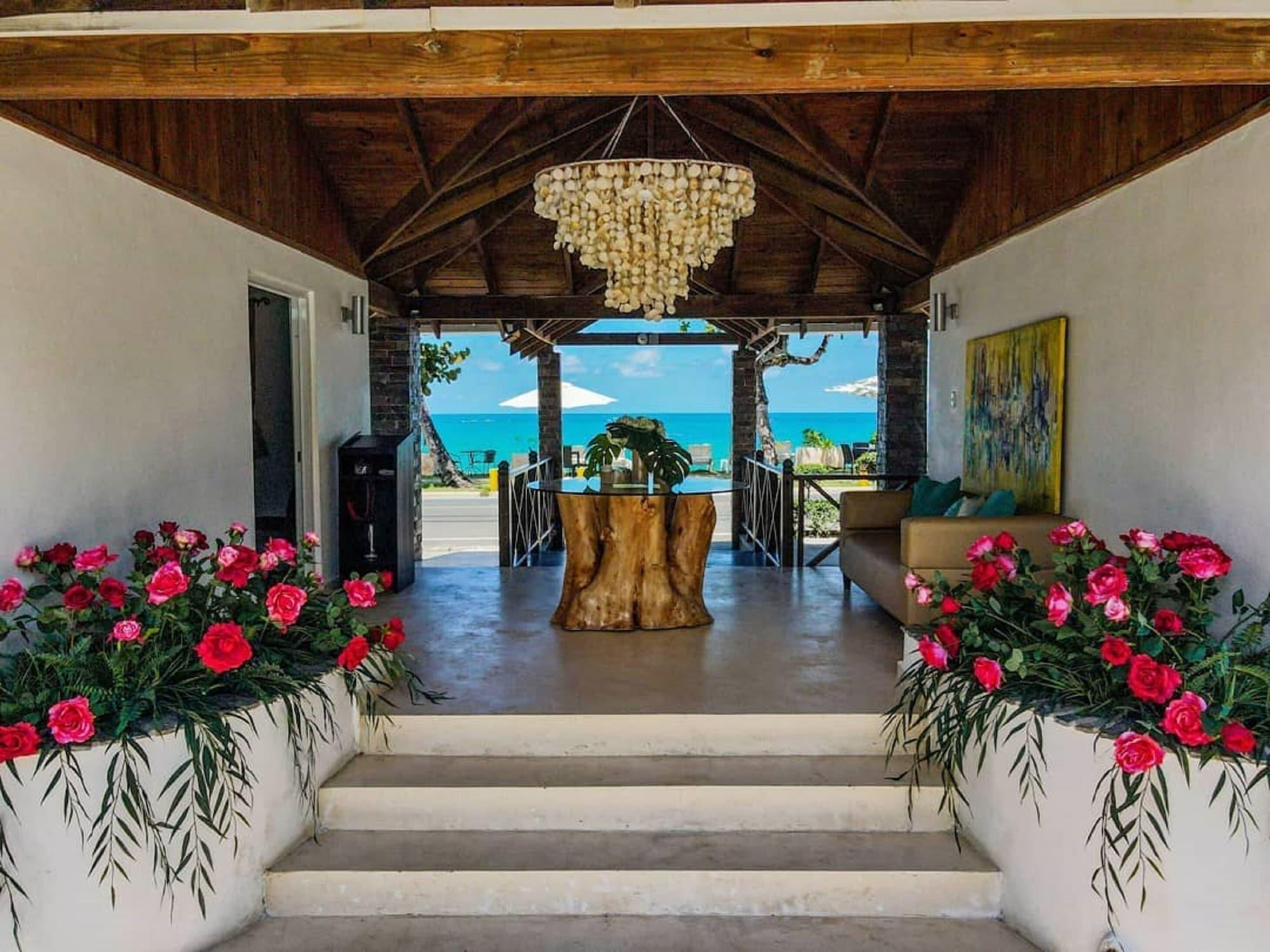 Vista Lobby Solaz Boutique Hotel