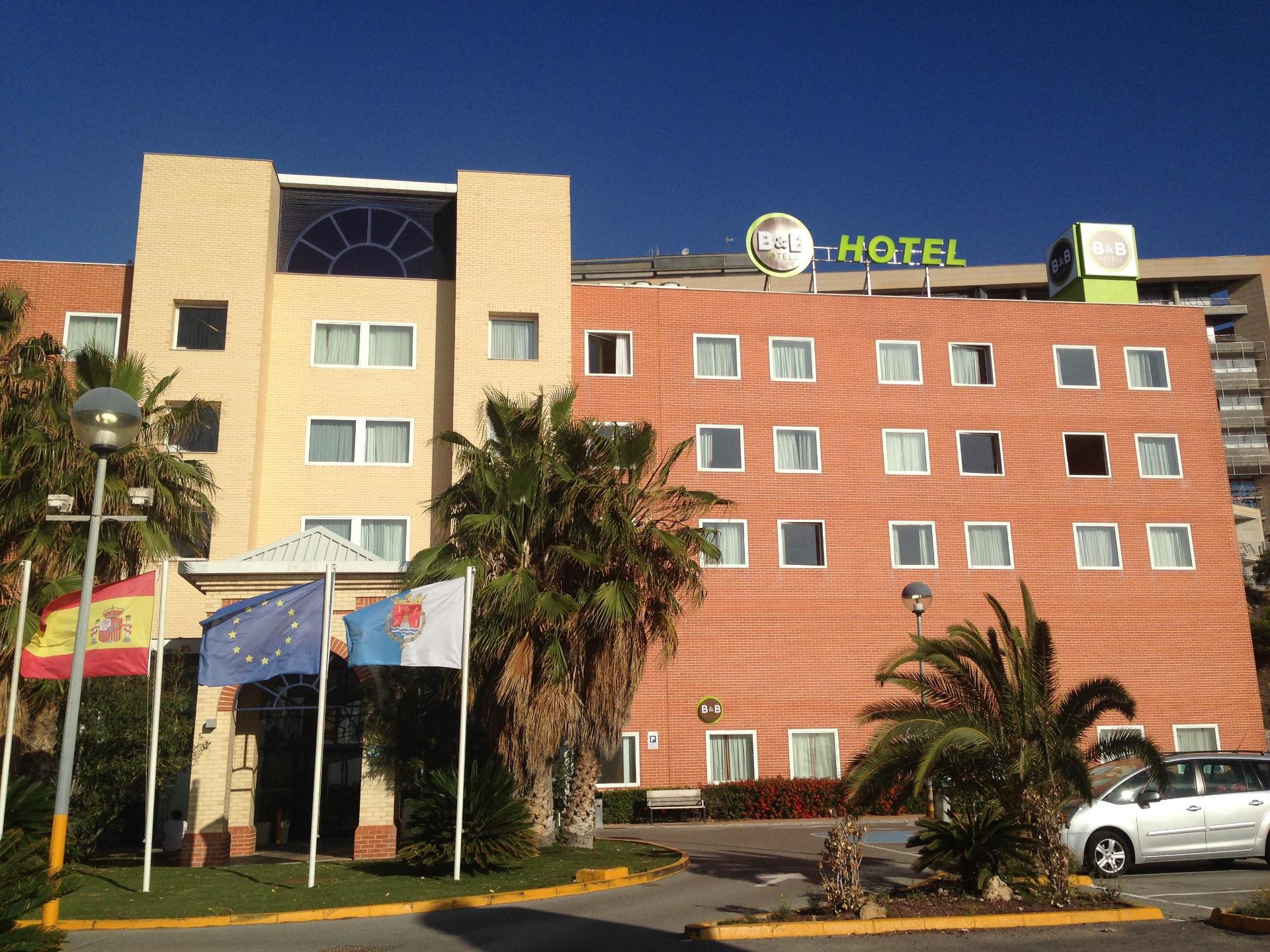 Vista Exterior B&B Alicante