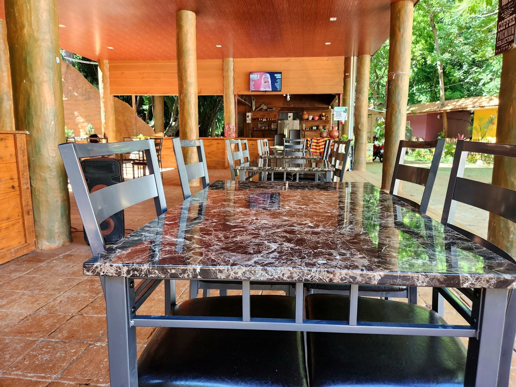 Restaurant Lenca World