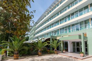Alojamiento - Hotel Ivana Palace