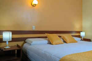 Alojamiento - Hotel San Lazaro