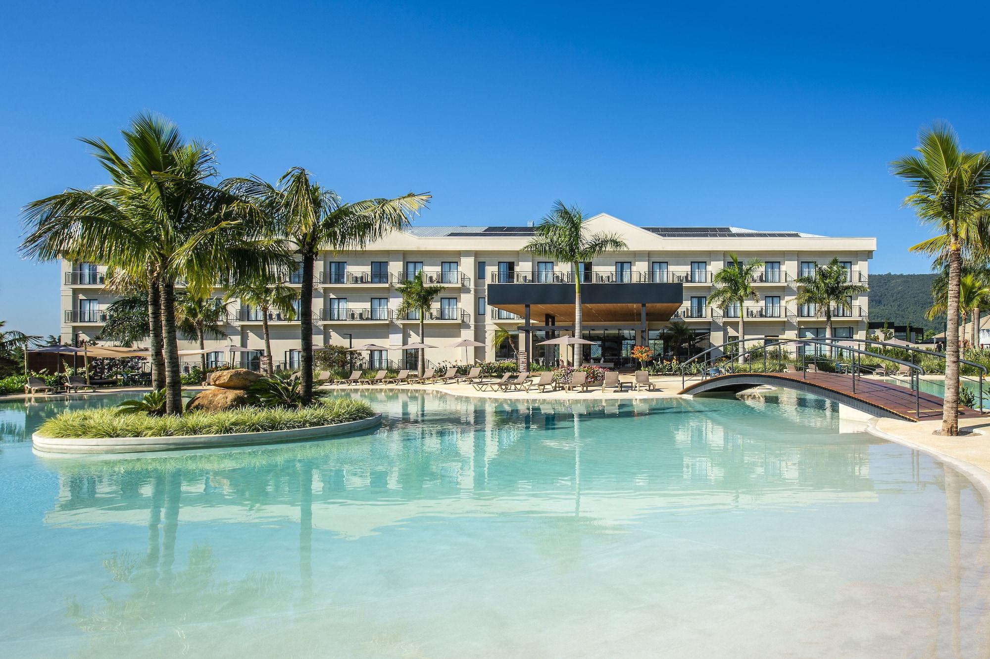 Vista Exterior Japy Golf Resort Hotel