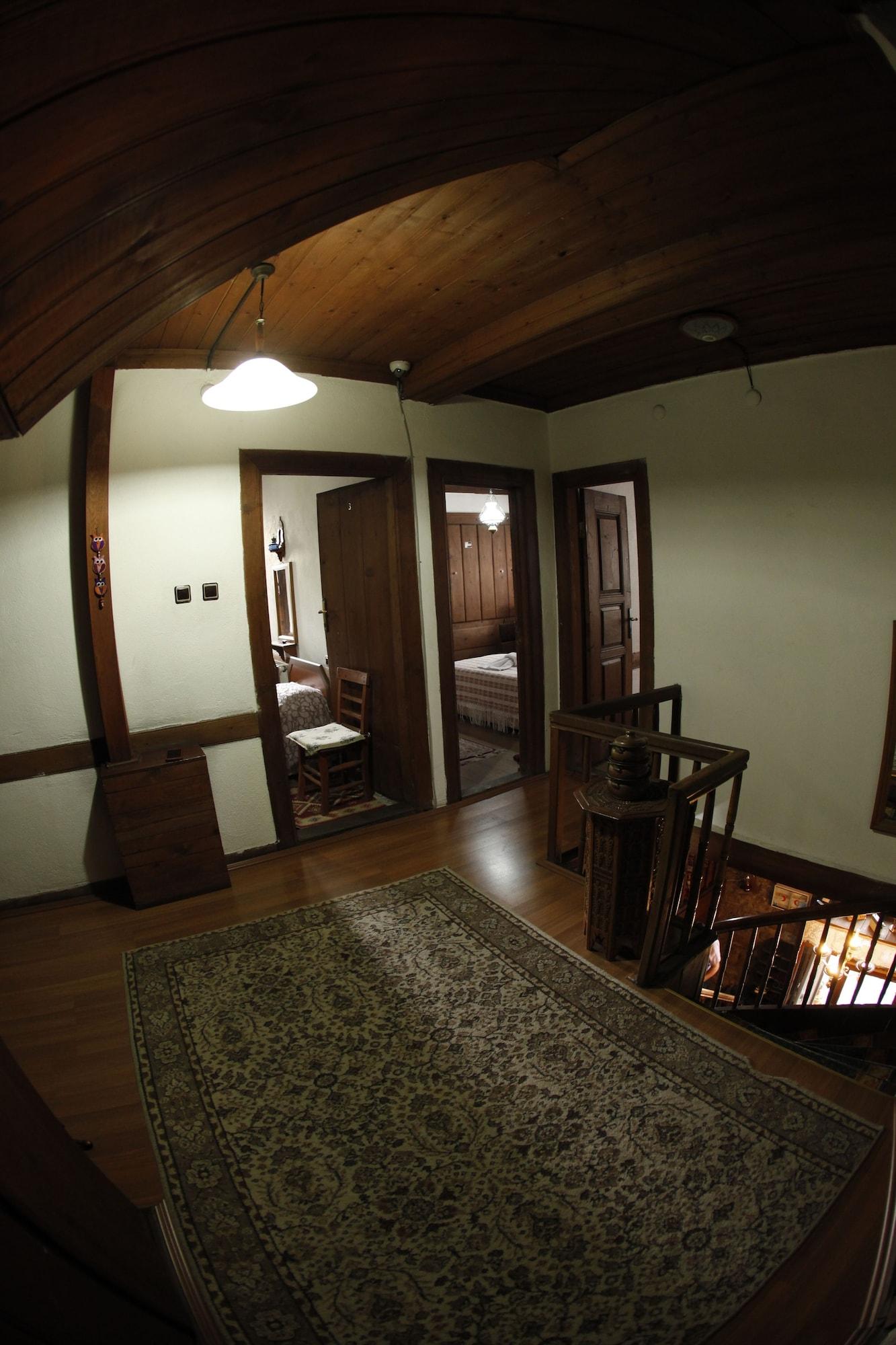 Varios Arifbey Konak Hotel