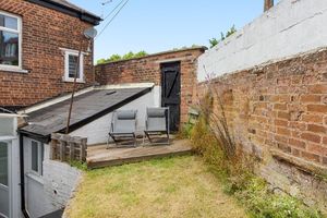 Alquiler Vacacional - Luxe Garden House City Centre