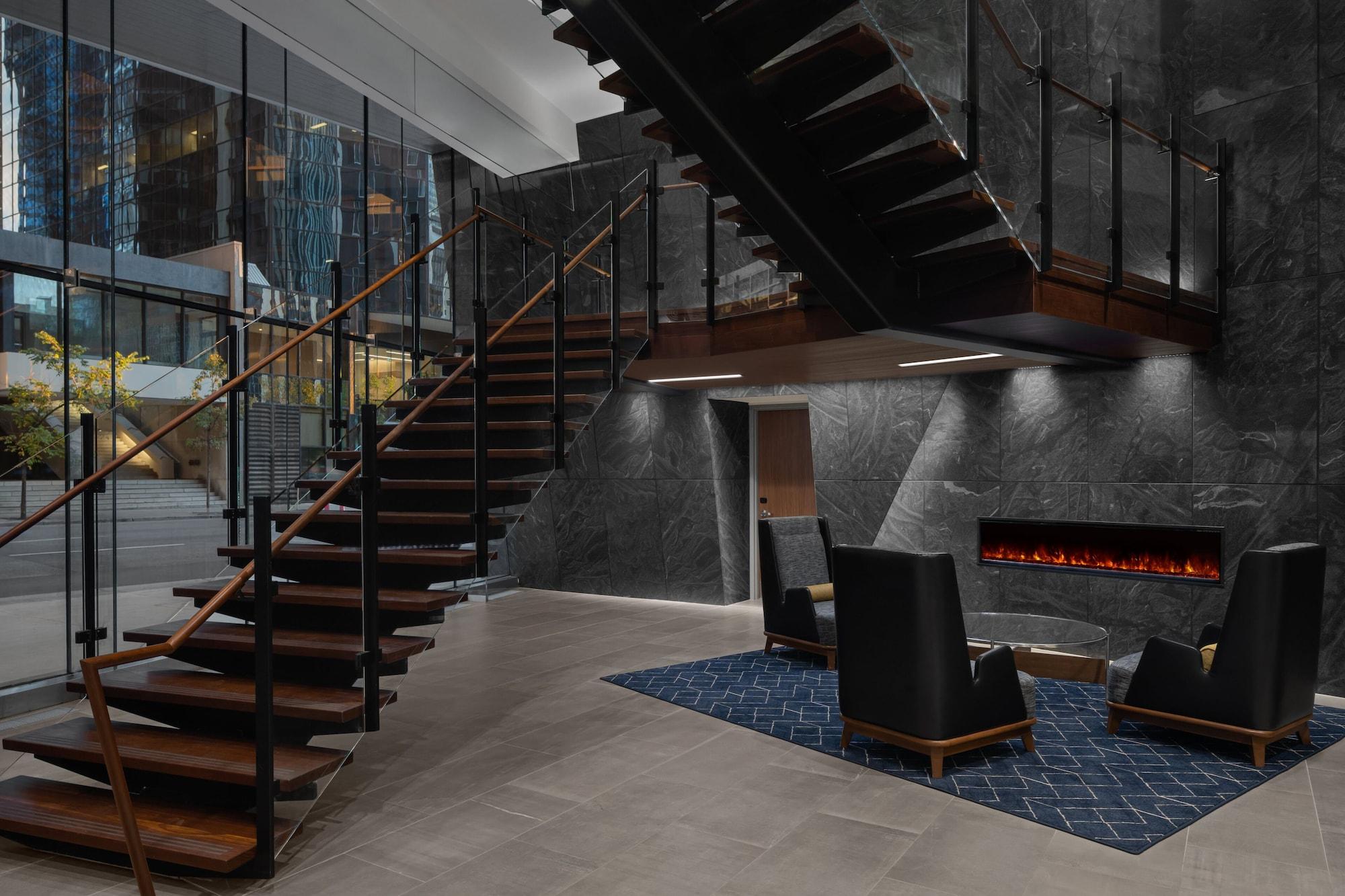 Vista Lobby Courtyard By Marriott Calgary Downtown