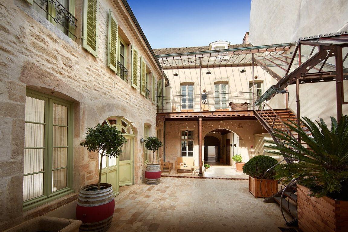 Varios Le Clos Sainte Marguerite