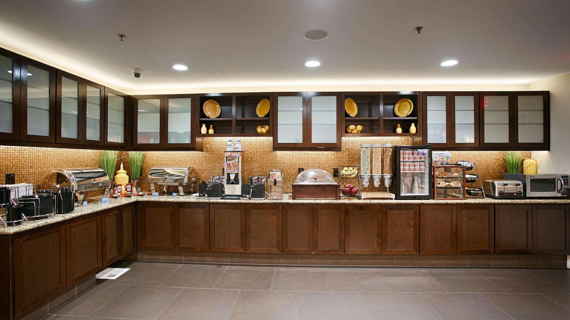 Restaurant Best Western Plus Rancho Cordova Inn