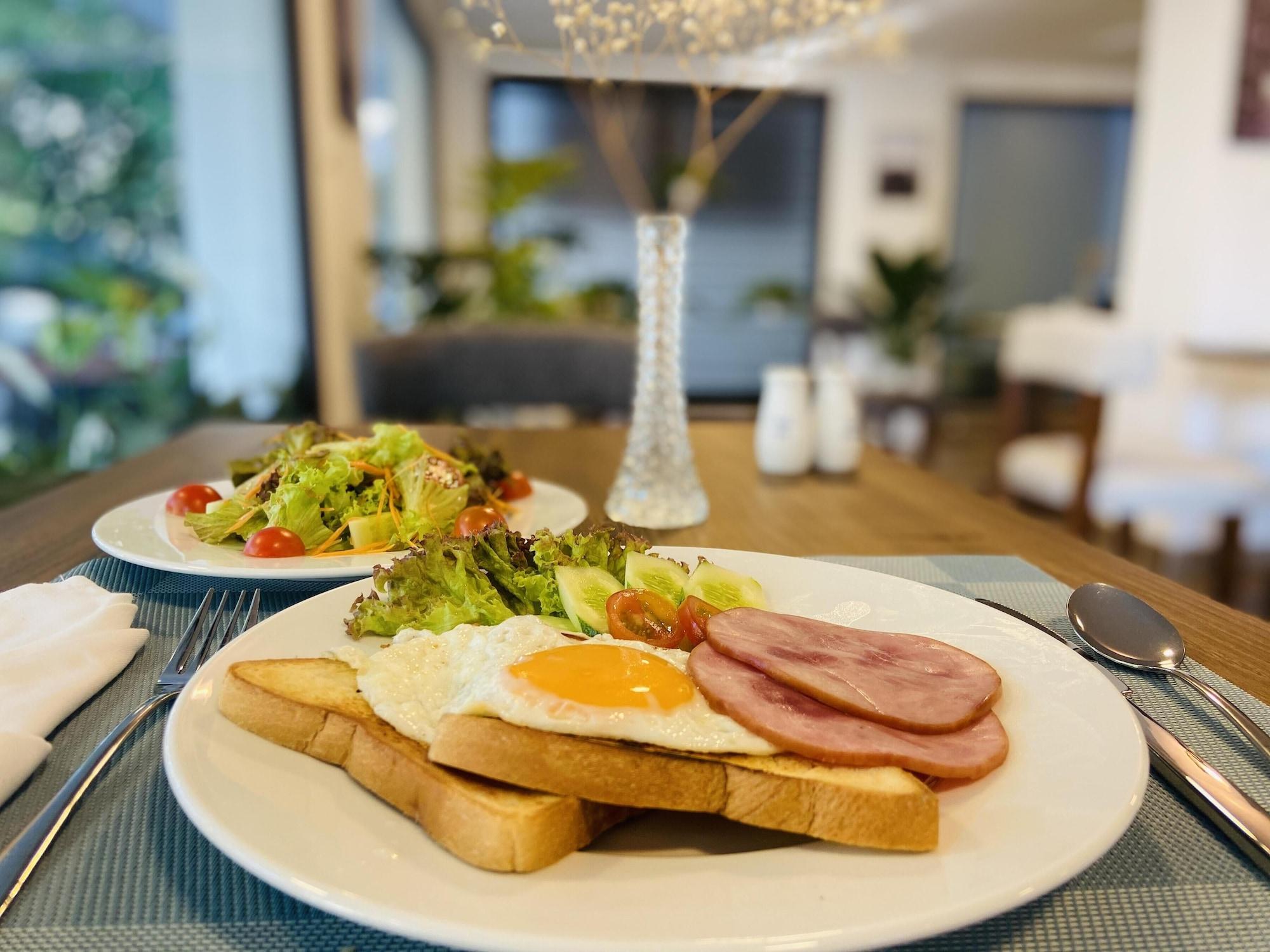 Restaurant Hana Stay Tran Quoc Hoan