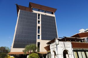 Alojamiento - JR Hotels Bologna Amadeus