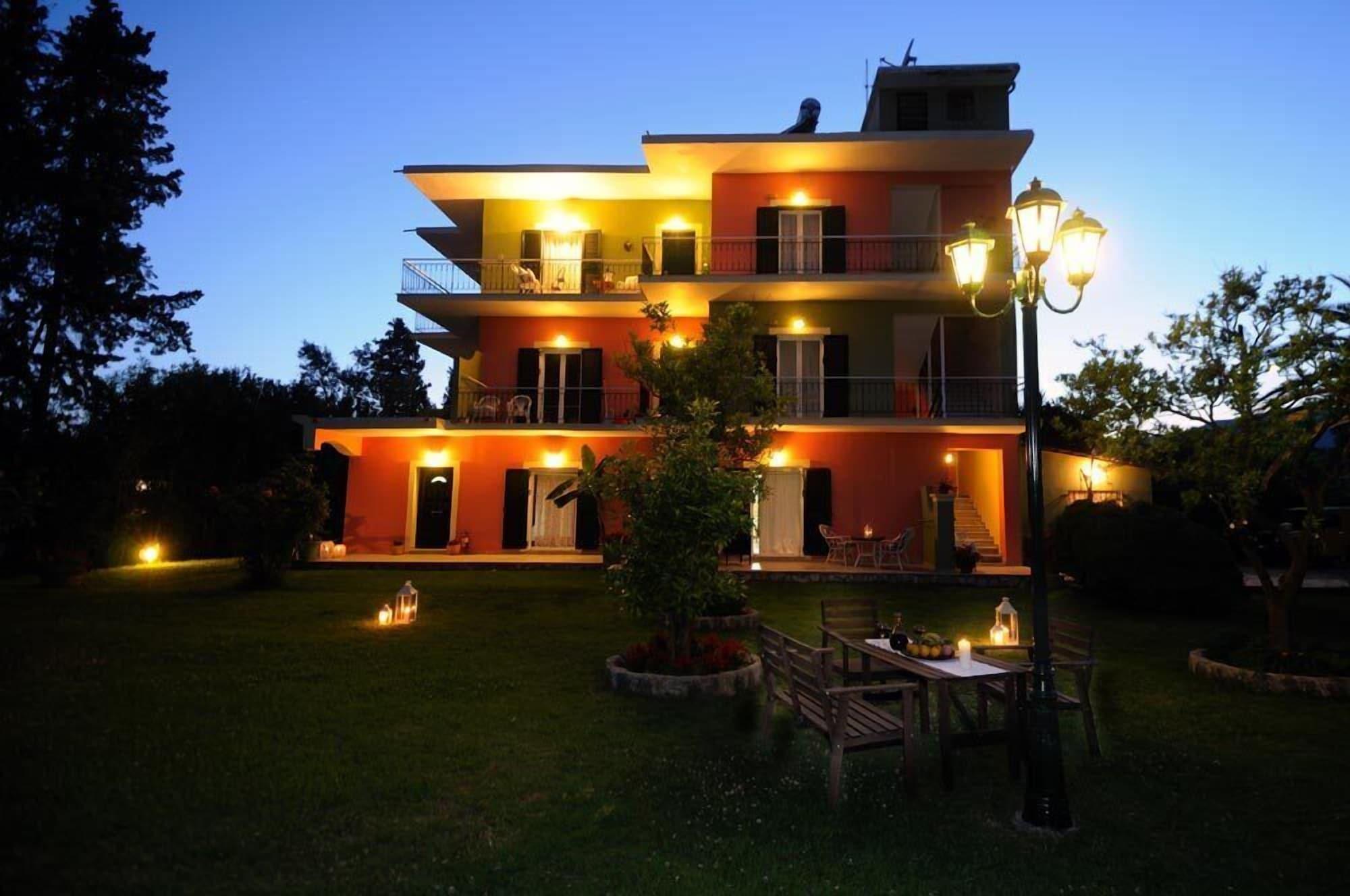 Varios Efi & Sofia Apartments