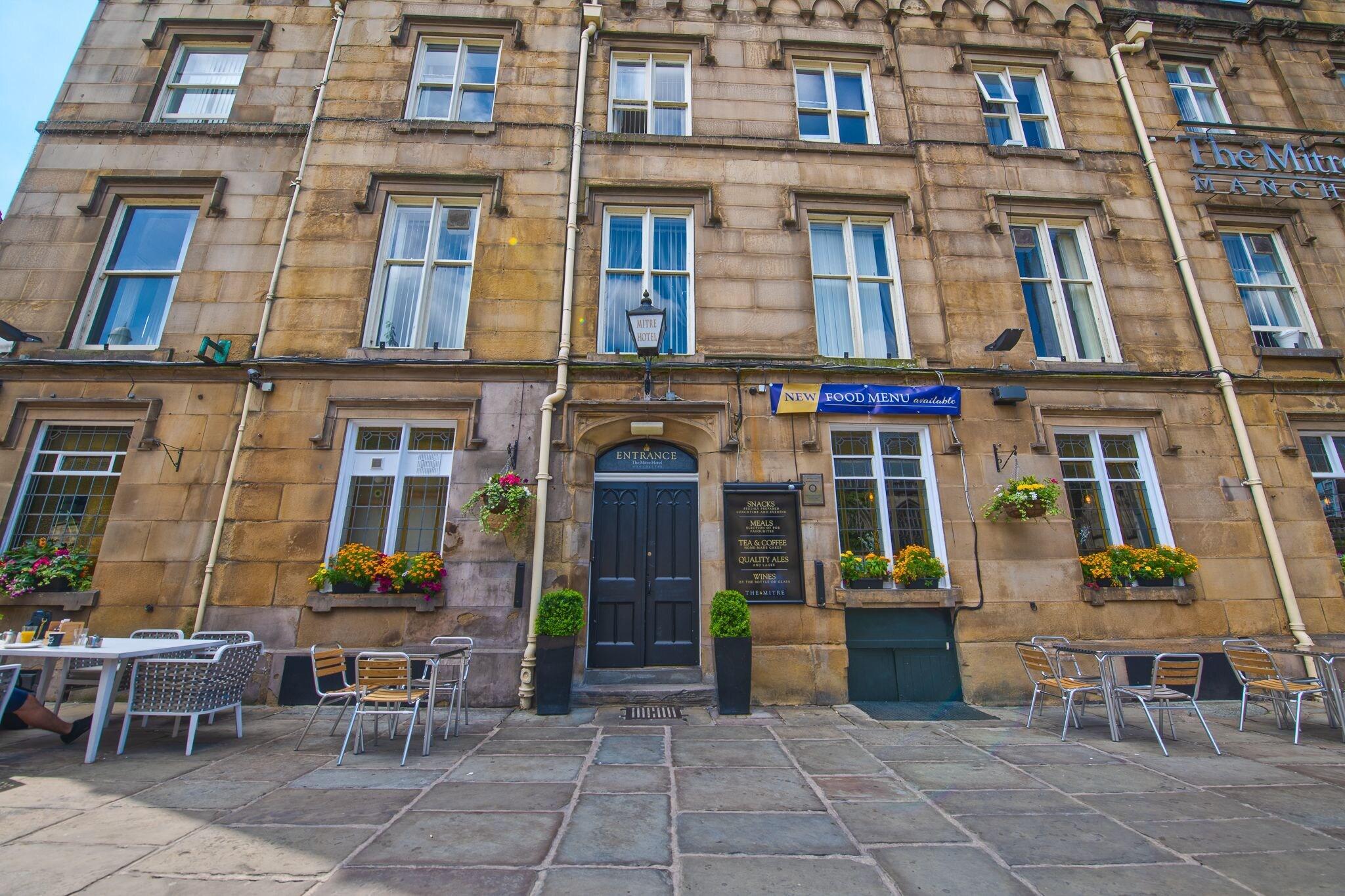 Vista Exterior Mitre Hotel Manchester City Centre