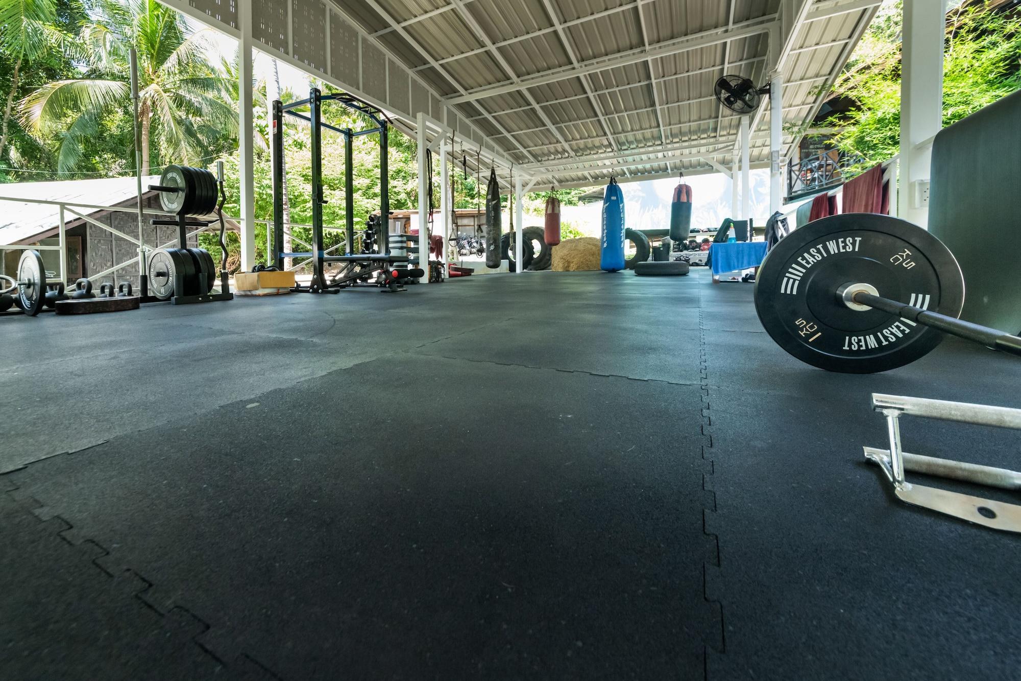 Gimnasio Shiralea Island Resort