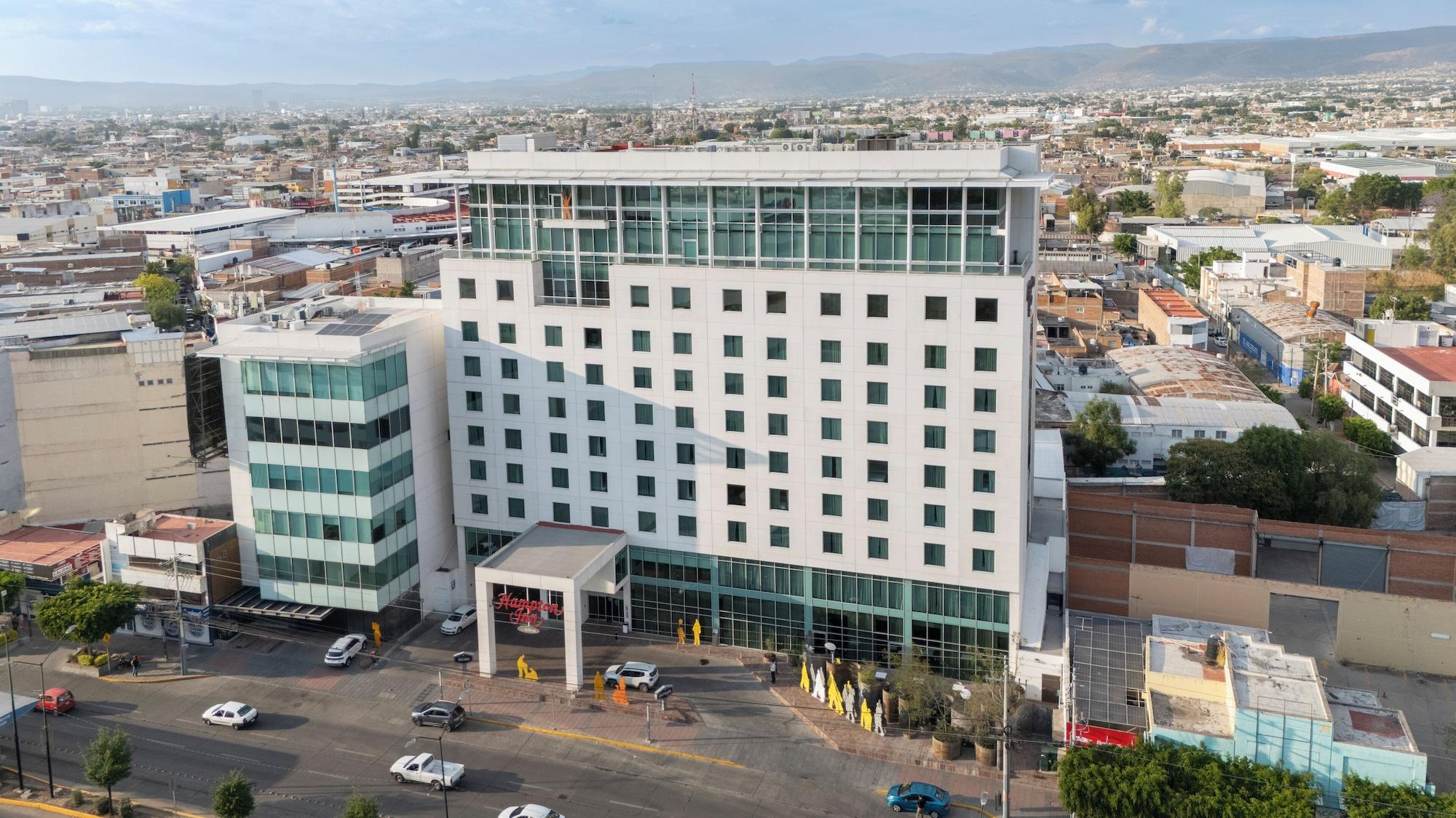 Vista Exterior Hampton Inn by Hilton Leon Guanajuato