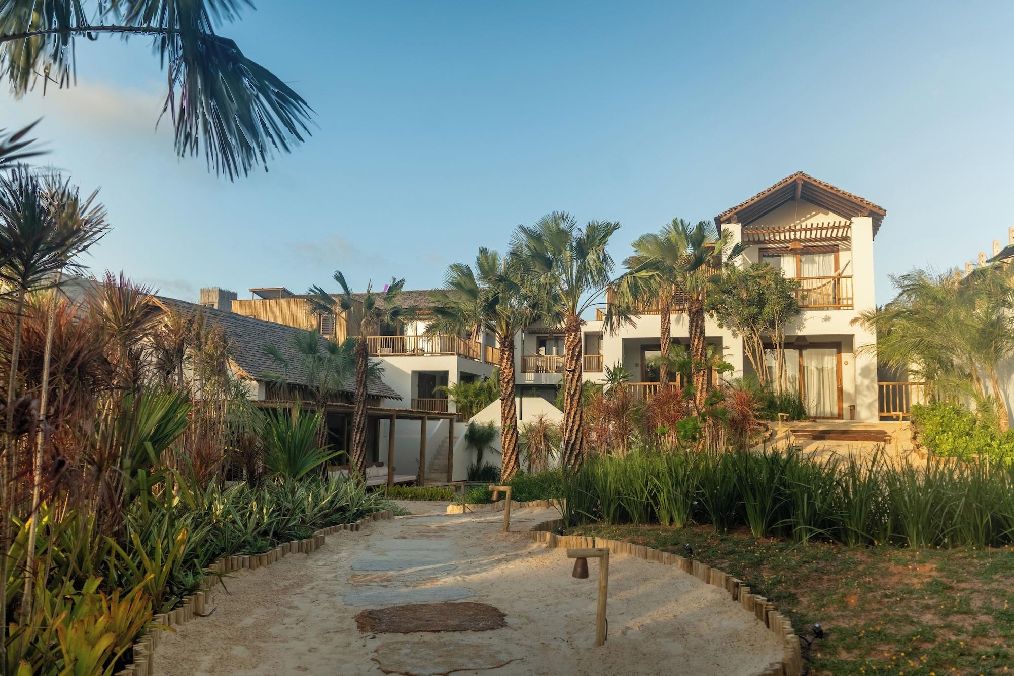 Vista Exterior Villa Tapi