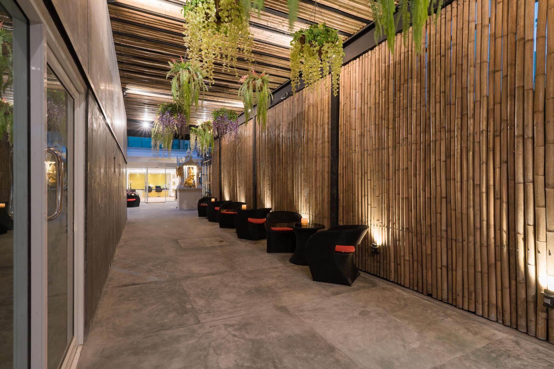 Vista Exterior Destinaation Patong Boutique Hotel by the sea