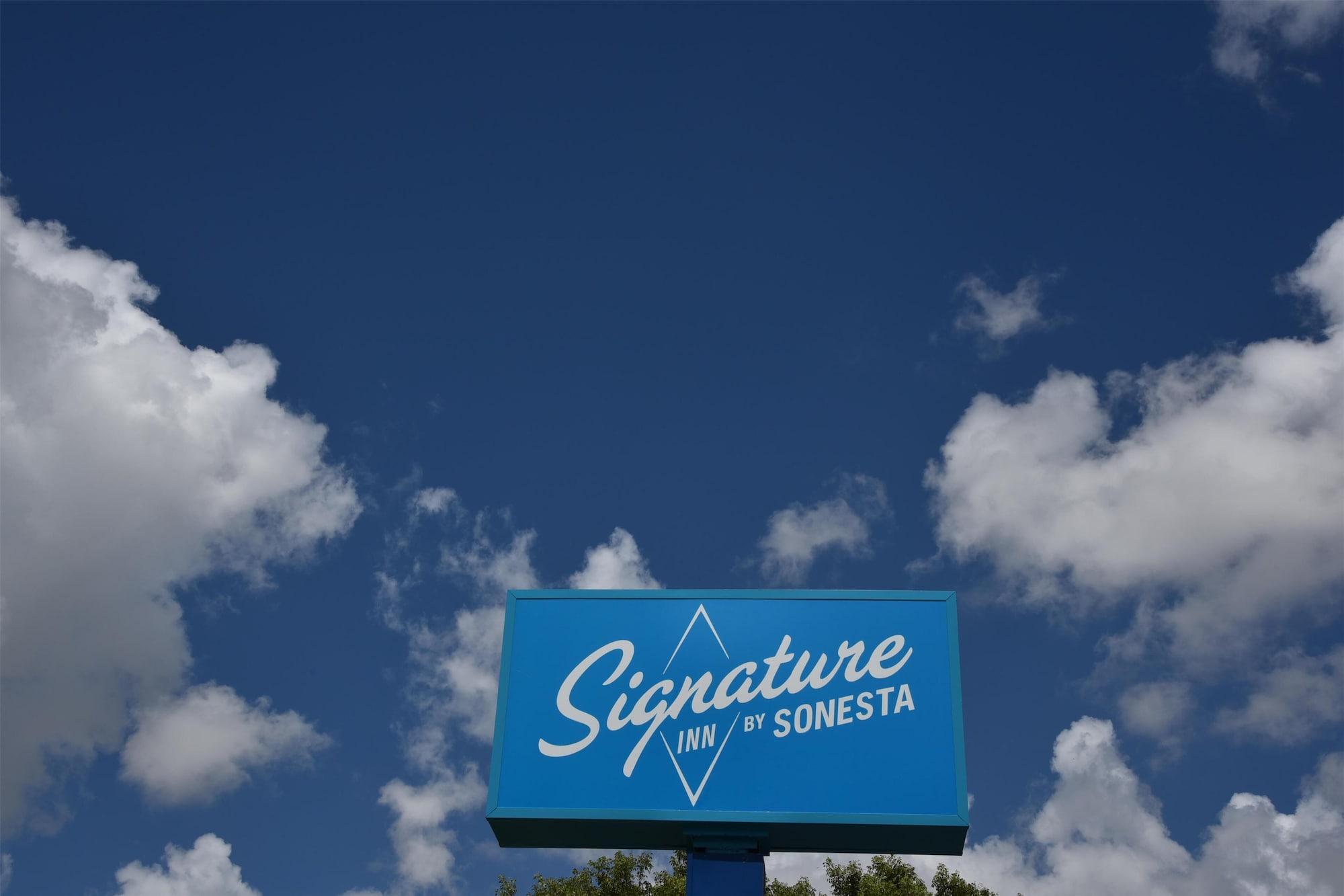 Varios Signature Inn Miami