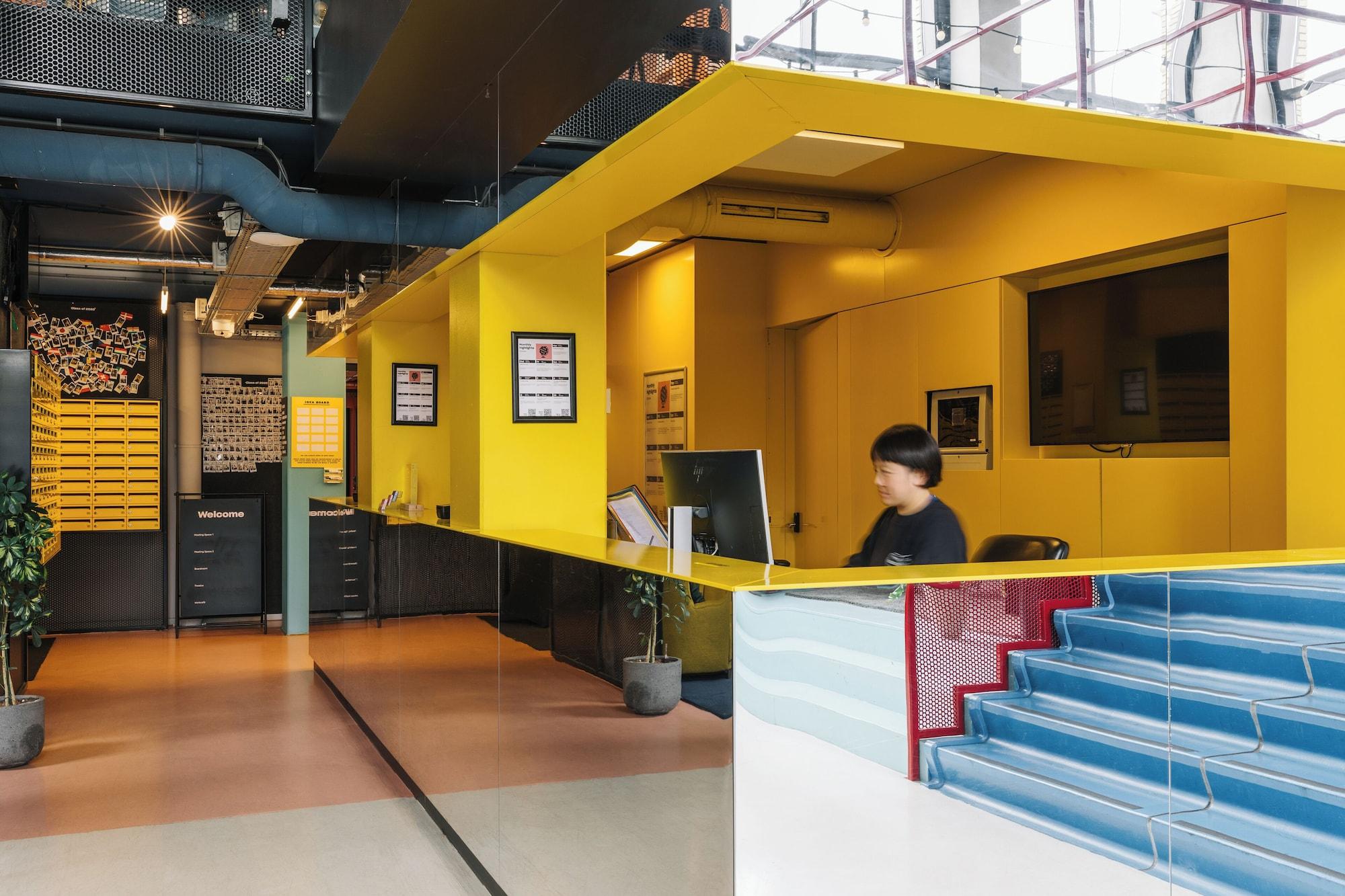 Vista Lobby The Social Hub Eindhoven