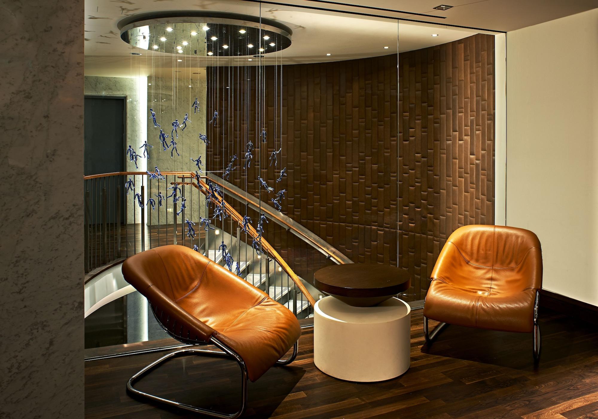 Bar/Salón The Fifty Sonesta Hotel New York