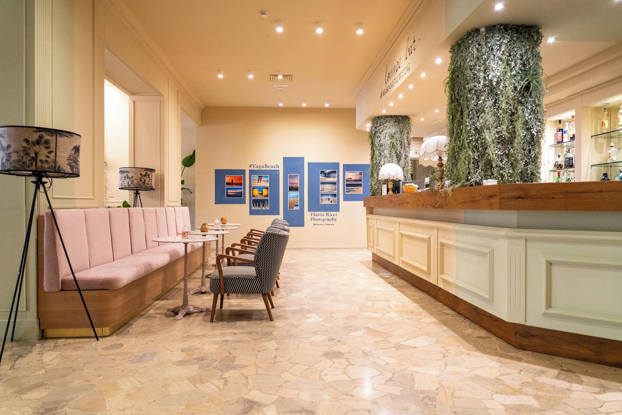 Bar/Salón Hotel Vagabond