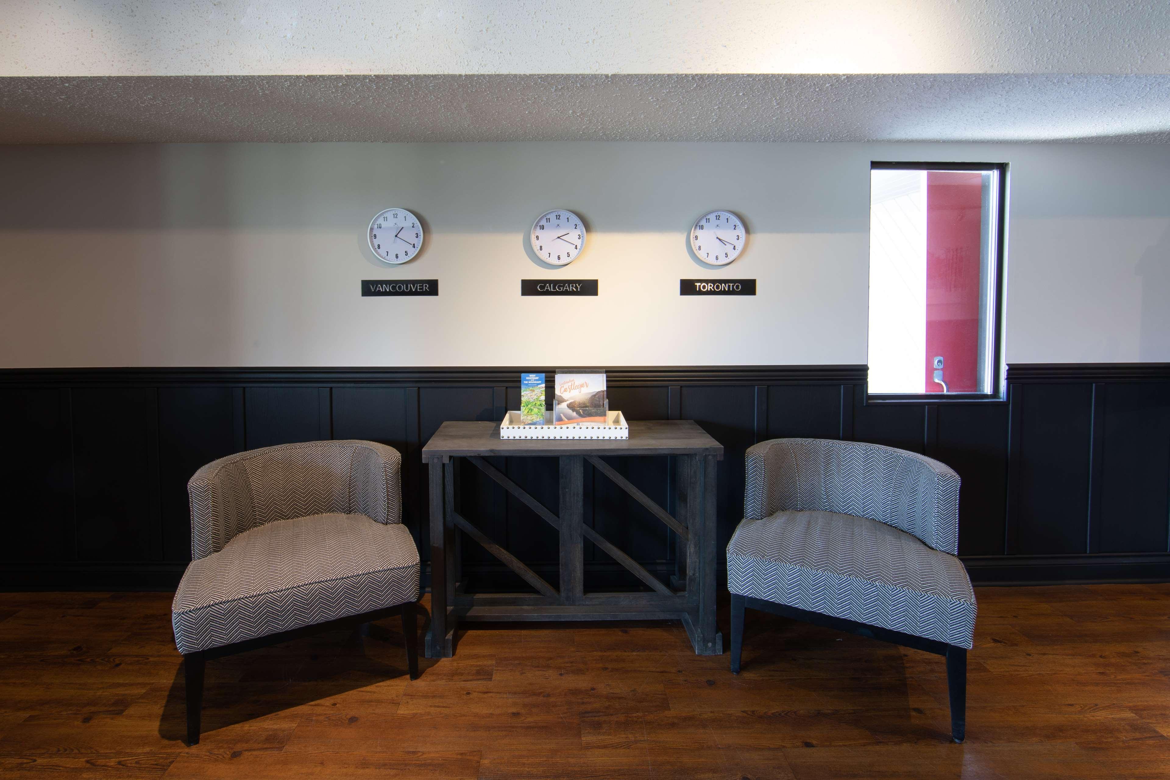 Vista Lobby SureStay Hotel by Best Western Castlegar