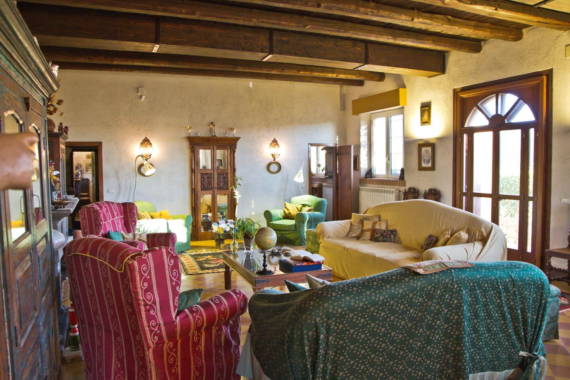 Vista Lobby Borgo Riccio