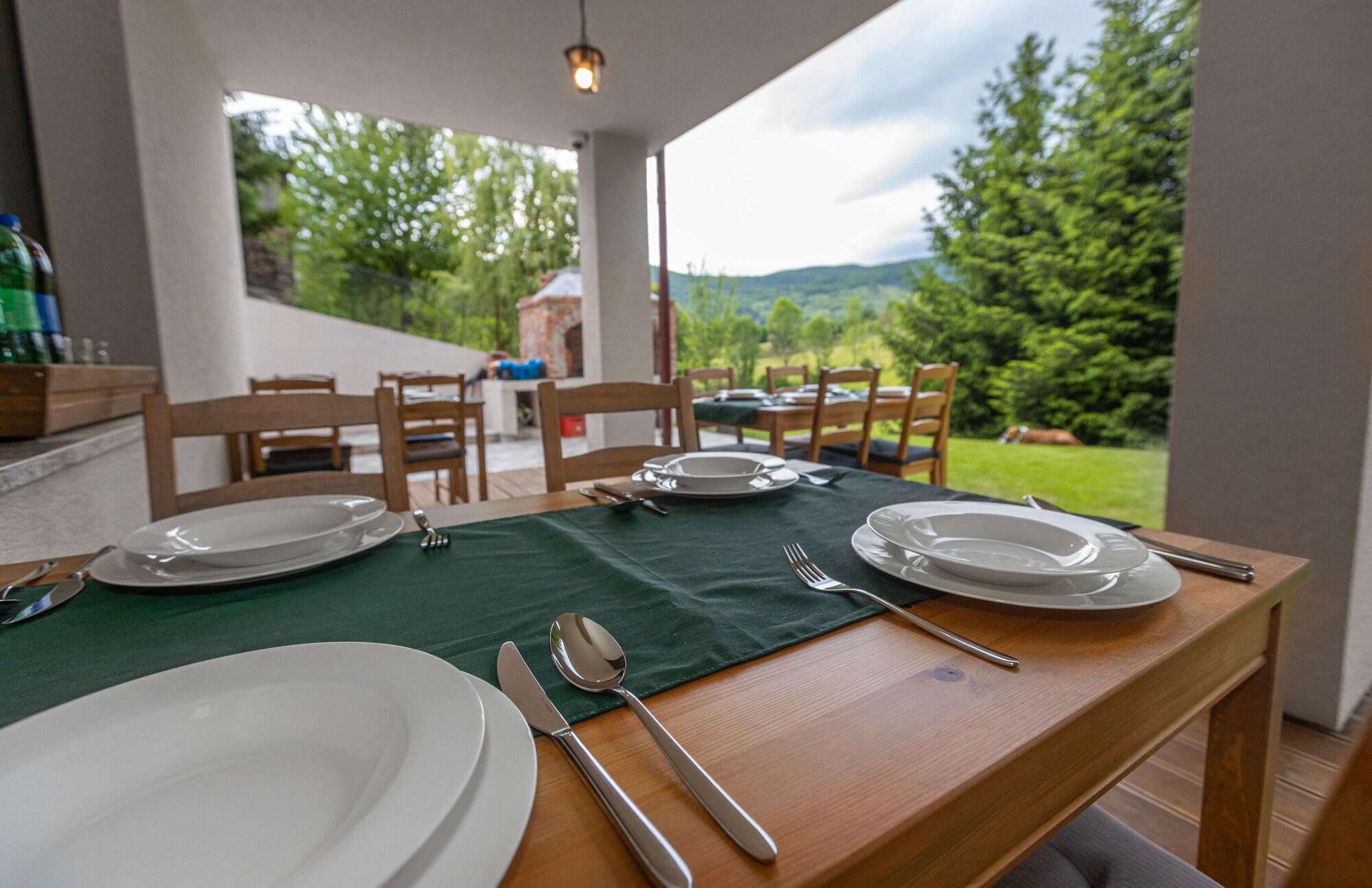 Restaurant B&B Green Serenity Plitvice Lakes