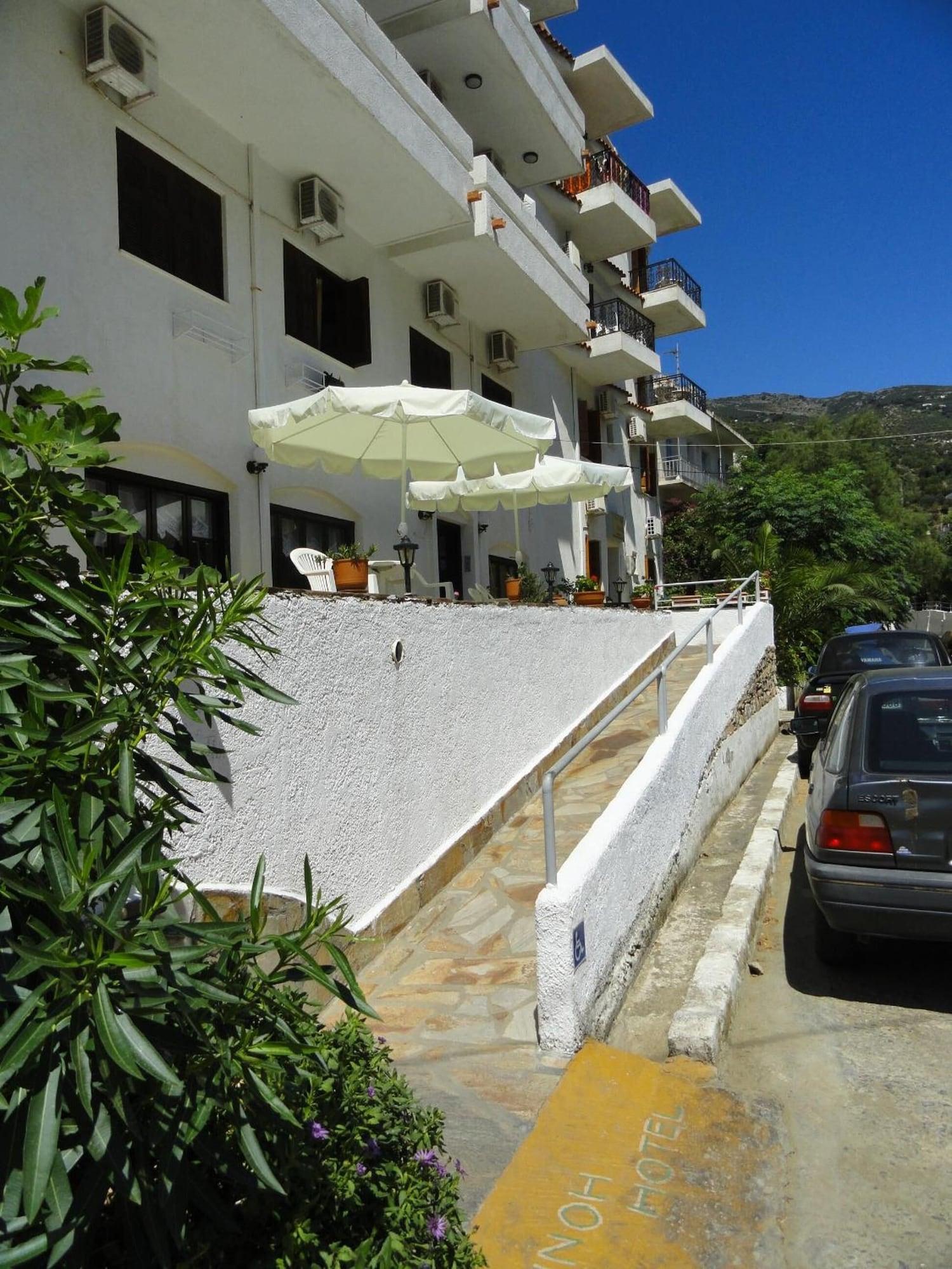 Vista Exterior Oinoi Hotel