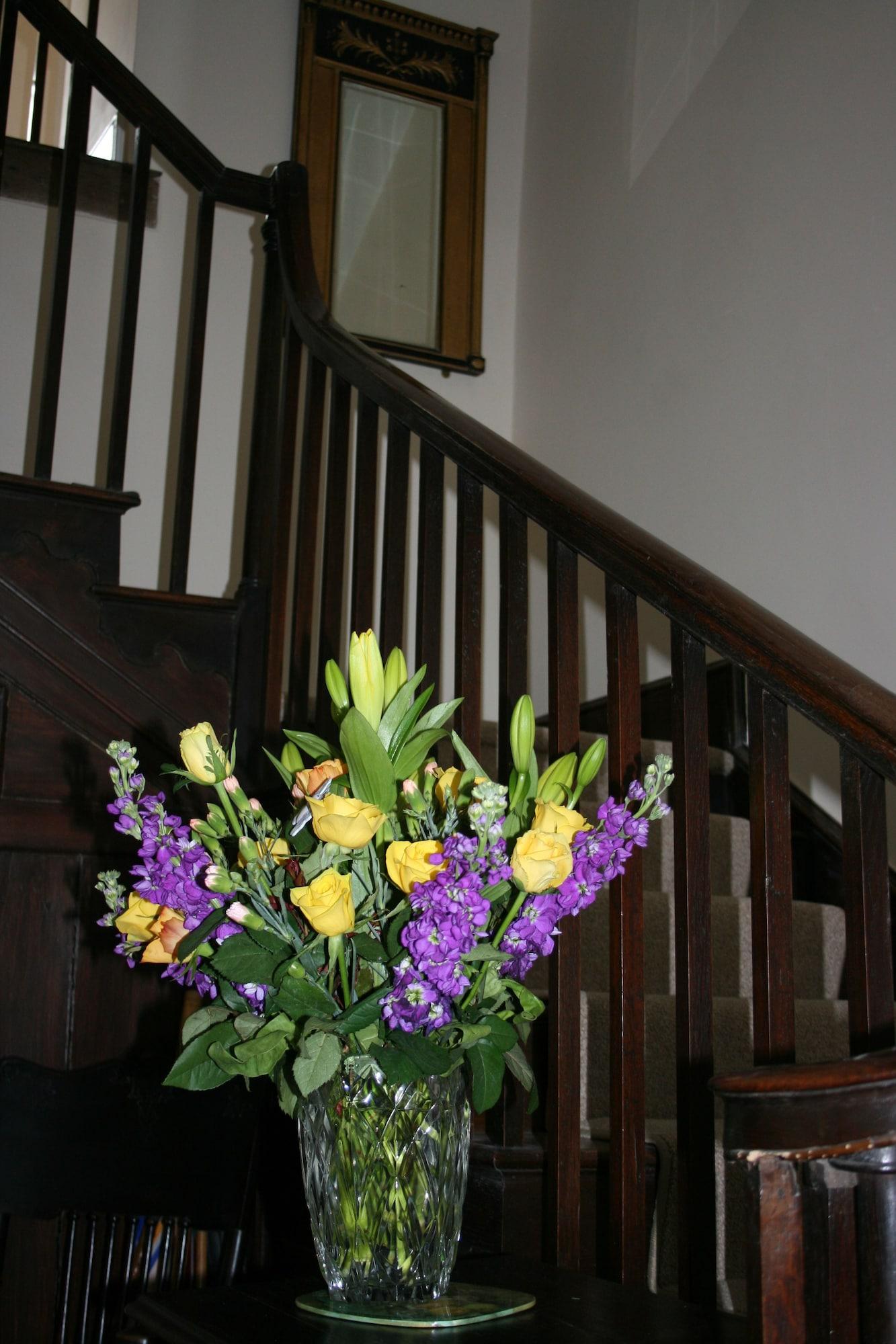 Vista Lobby Penralley House B&B