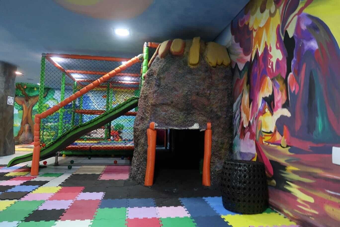 Instalaciones Recreativas Hotel Recanto dos Dinossauros