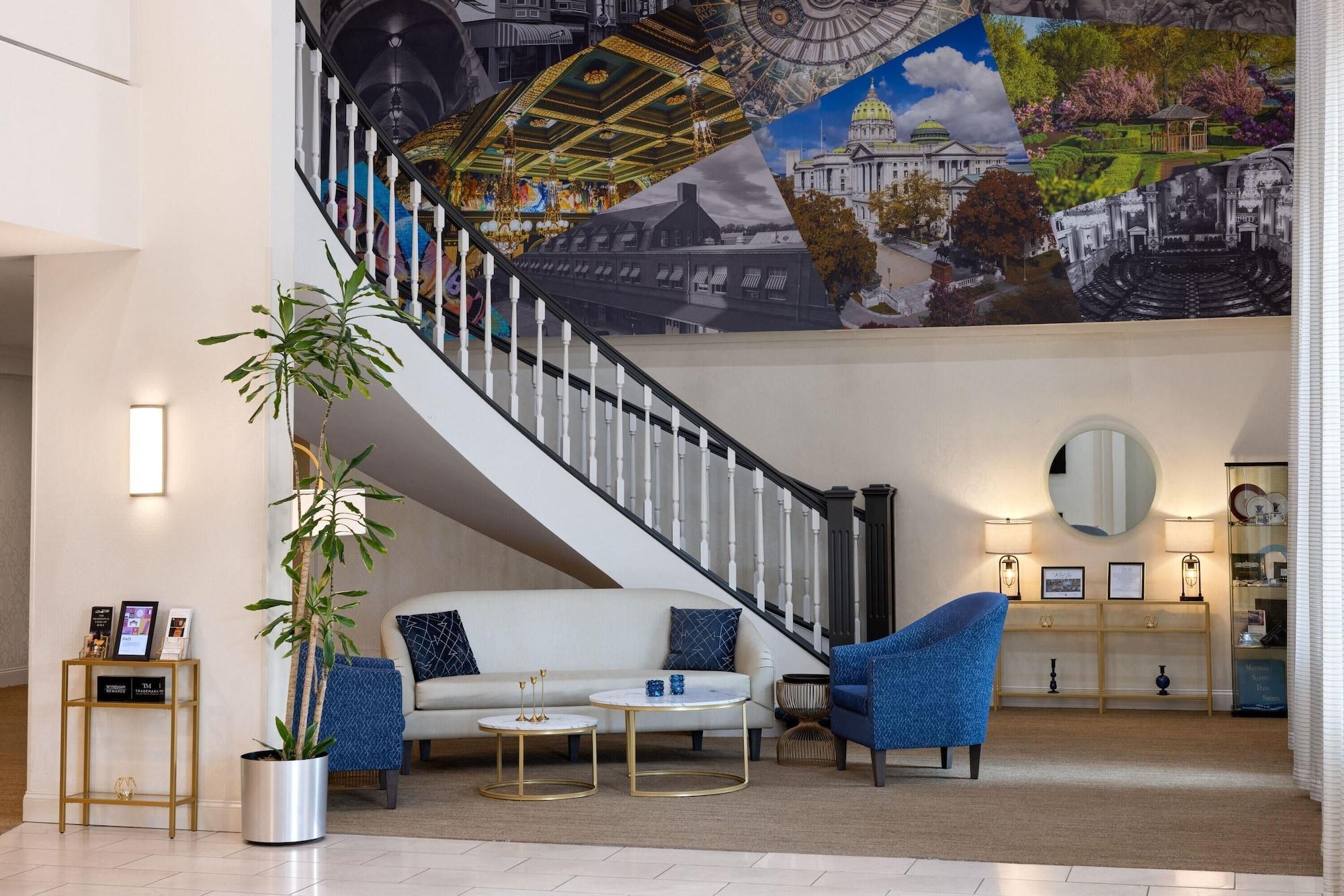 Vista Lobby Penn Harris Hotel Harrisburg, Trademark by Wyndham