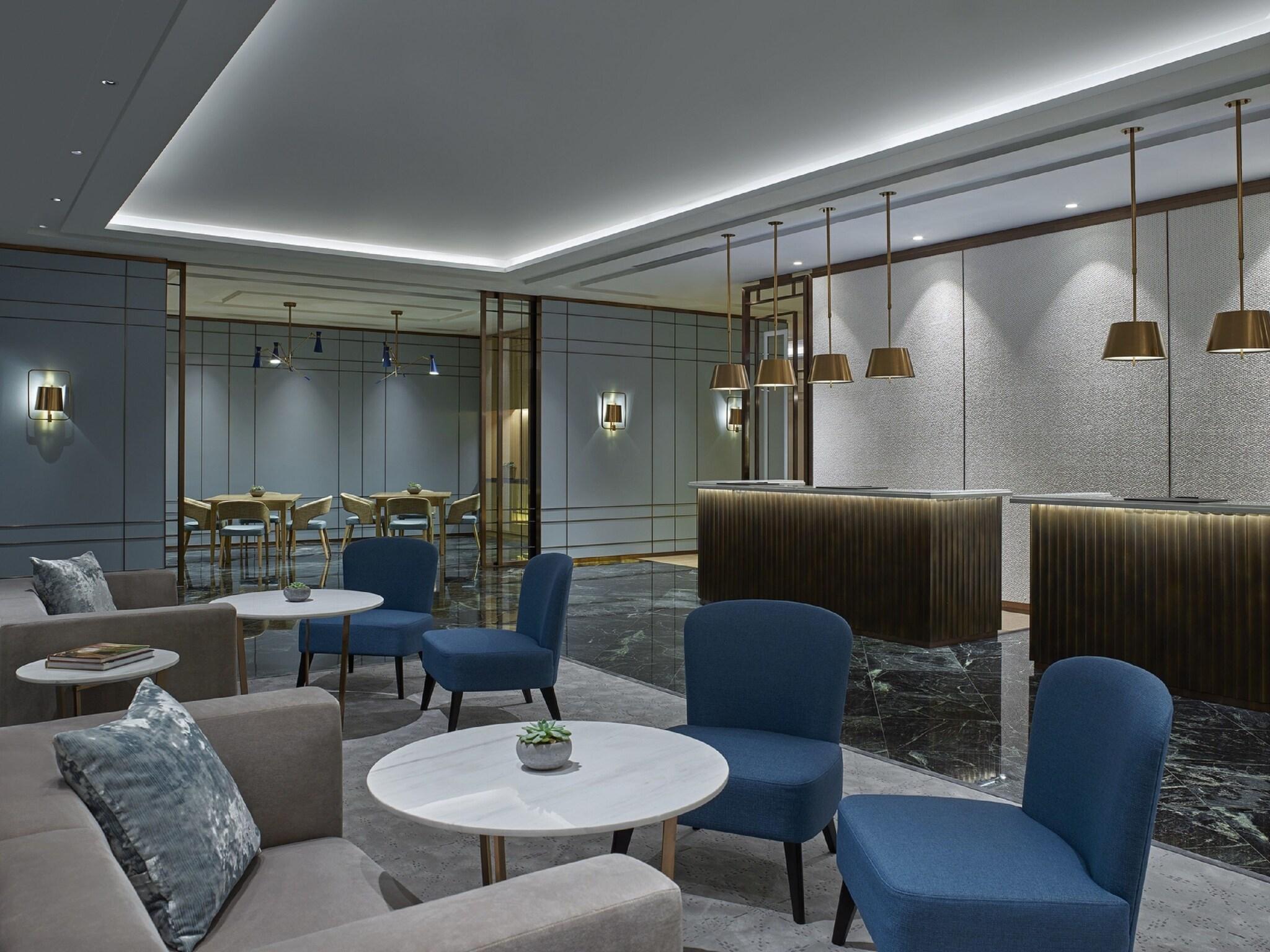 Vista Lobby Two MacDonnell Road