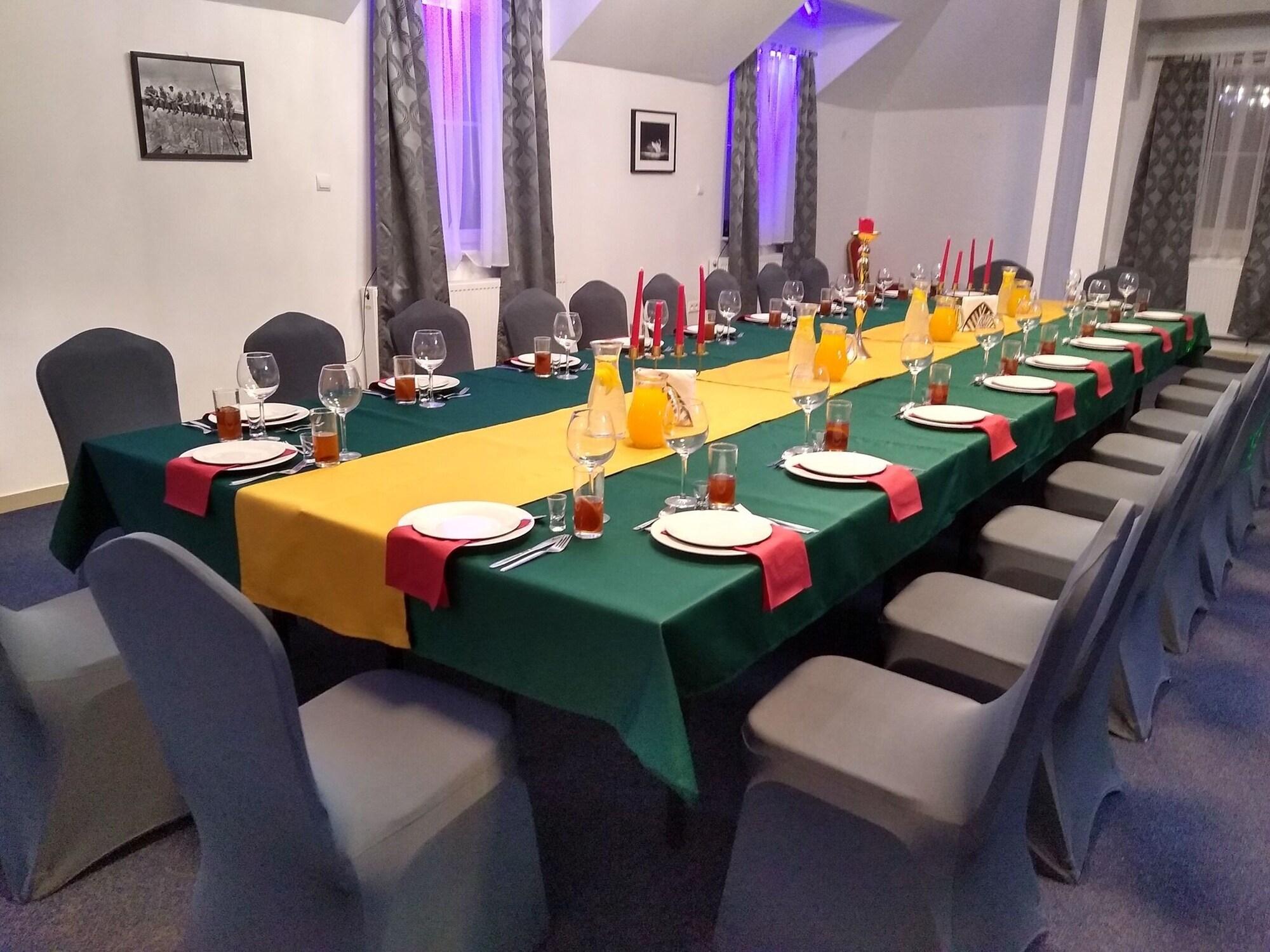 Sala de Reuniones Hotel Zlotogorski