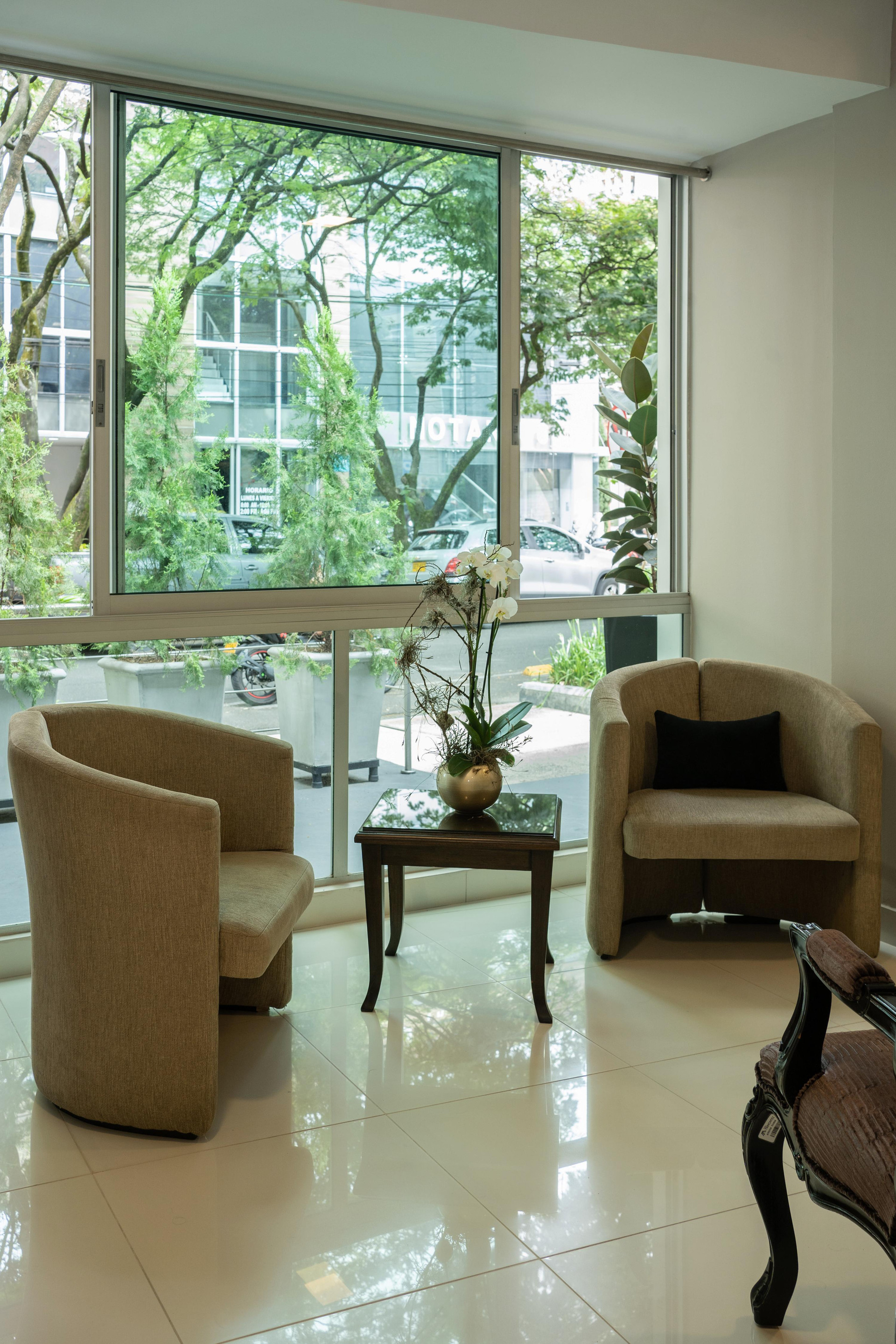 Zona de estar Hotel Asturias Medellin