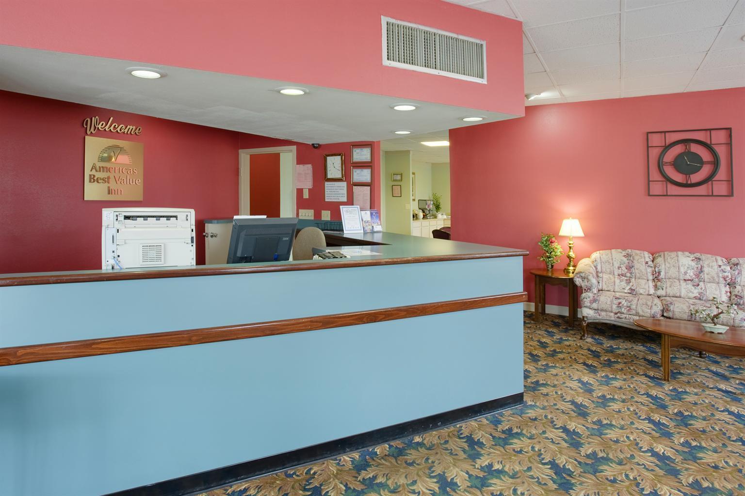 Vista Lobby Americas Best Value Inn