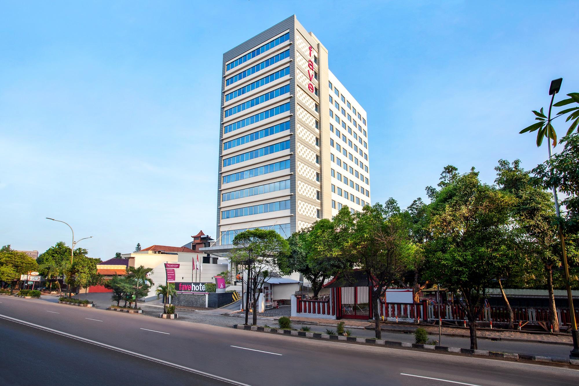 Vista Exterior favehotel Manahan - Solo