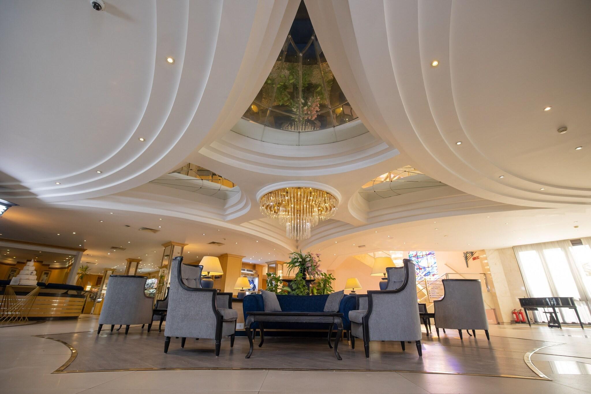Vista Lobby Le Passage Cairo Hotel & Casino