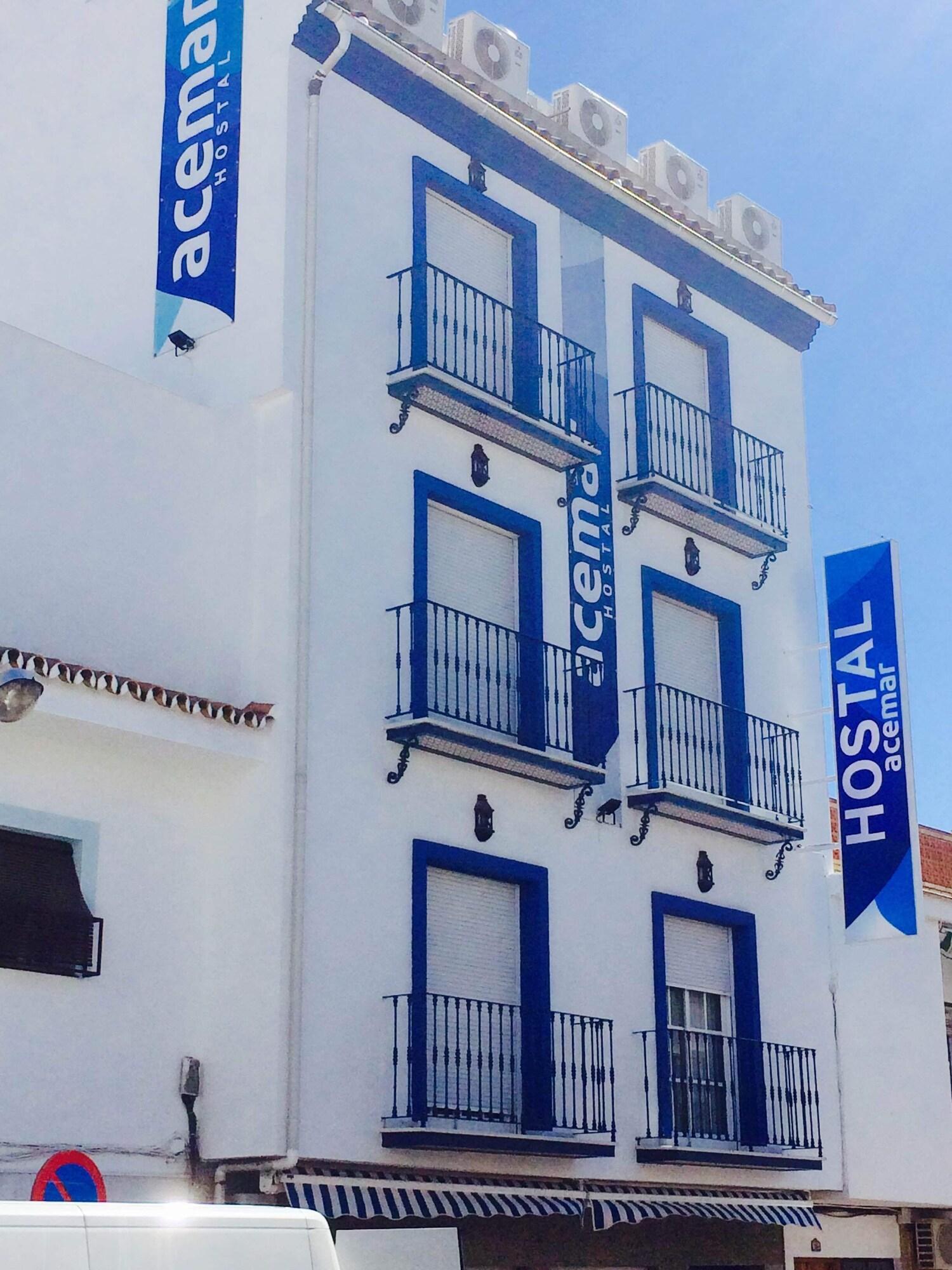 Vista Exterior HOSTAL ACEMAR