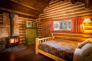 Alquiler Vacacional - Storm Mountain Lodge - Historic log cabin #1