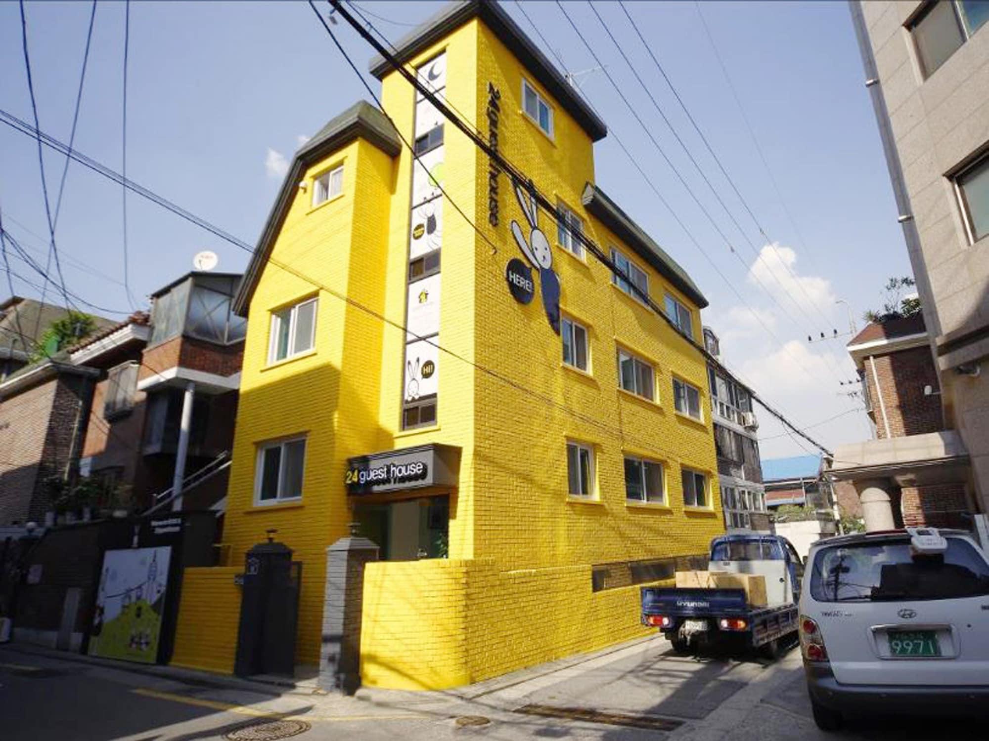 Varios 24 Guesthouse Seoul Cheongryangri