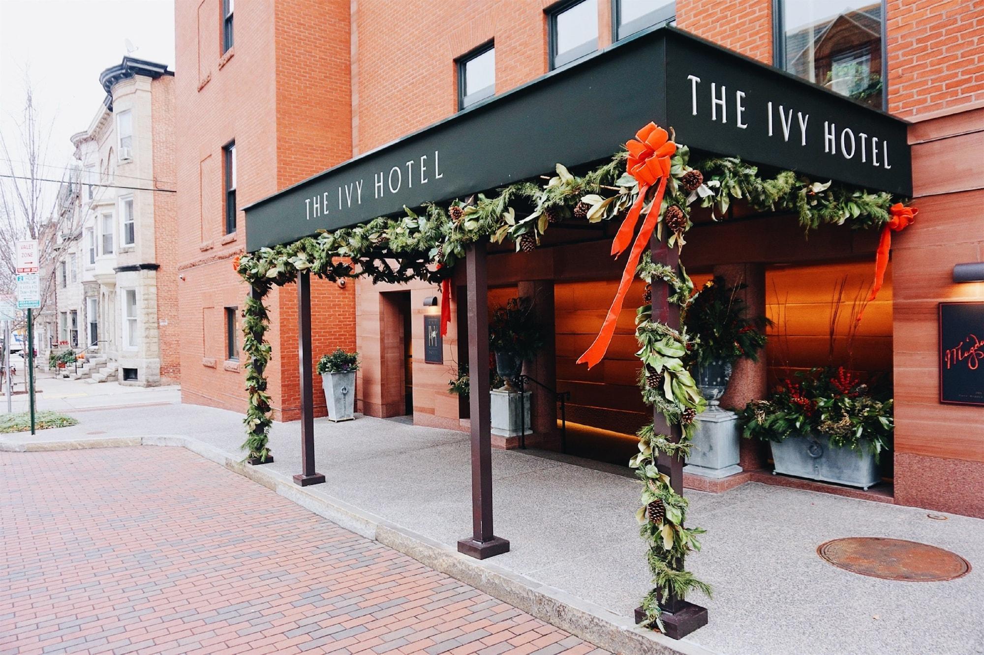 Vista Exterior The Ivy Hotel