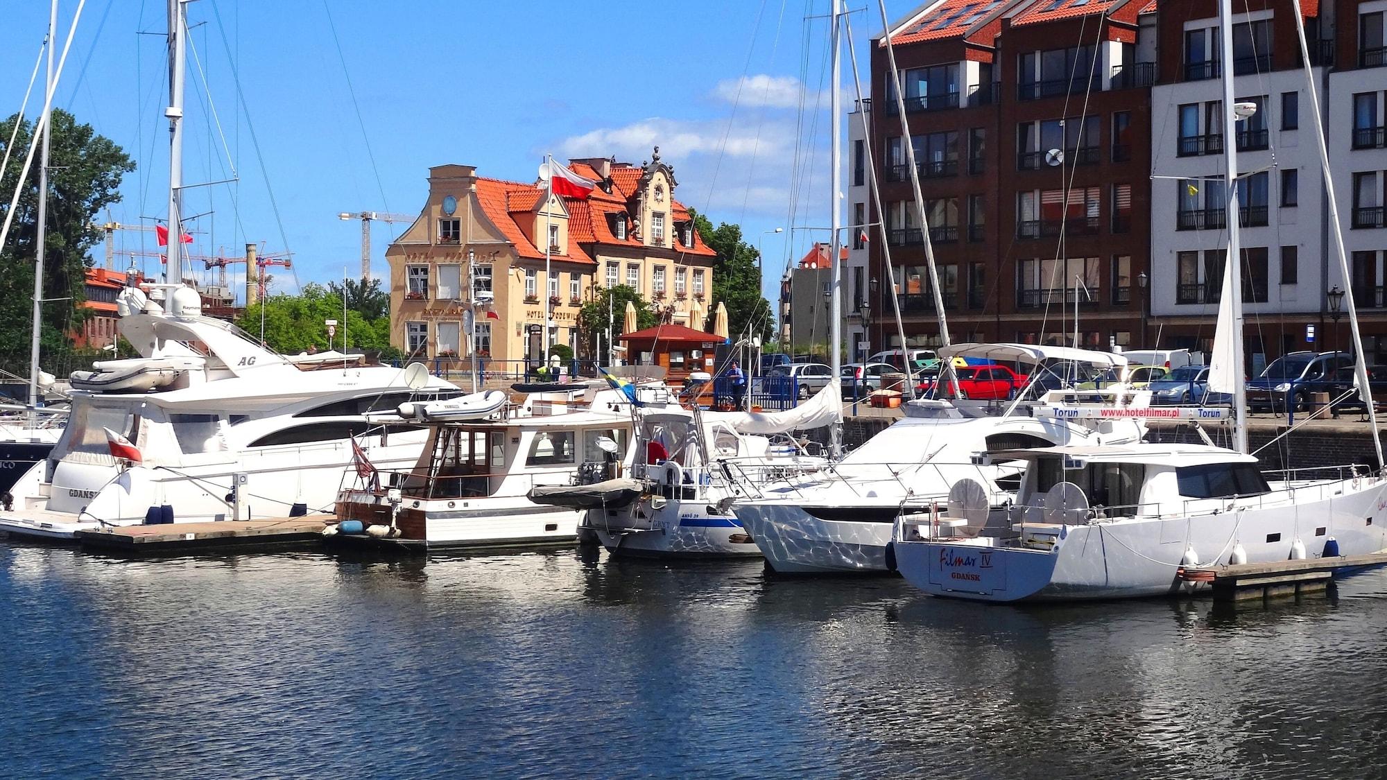 Vista Exterior Hotel Podewils in Gdansk