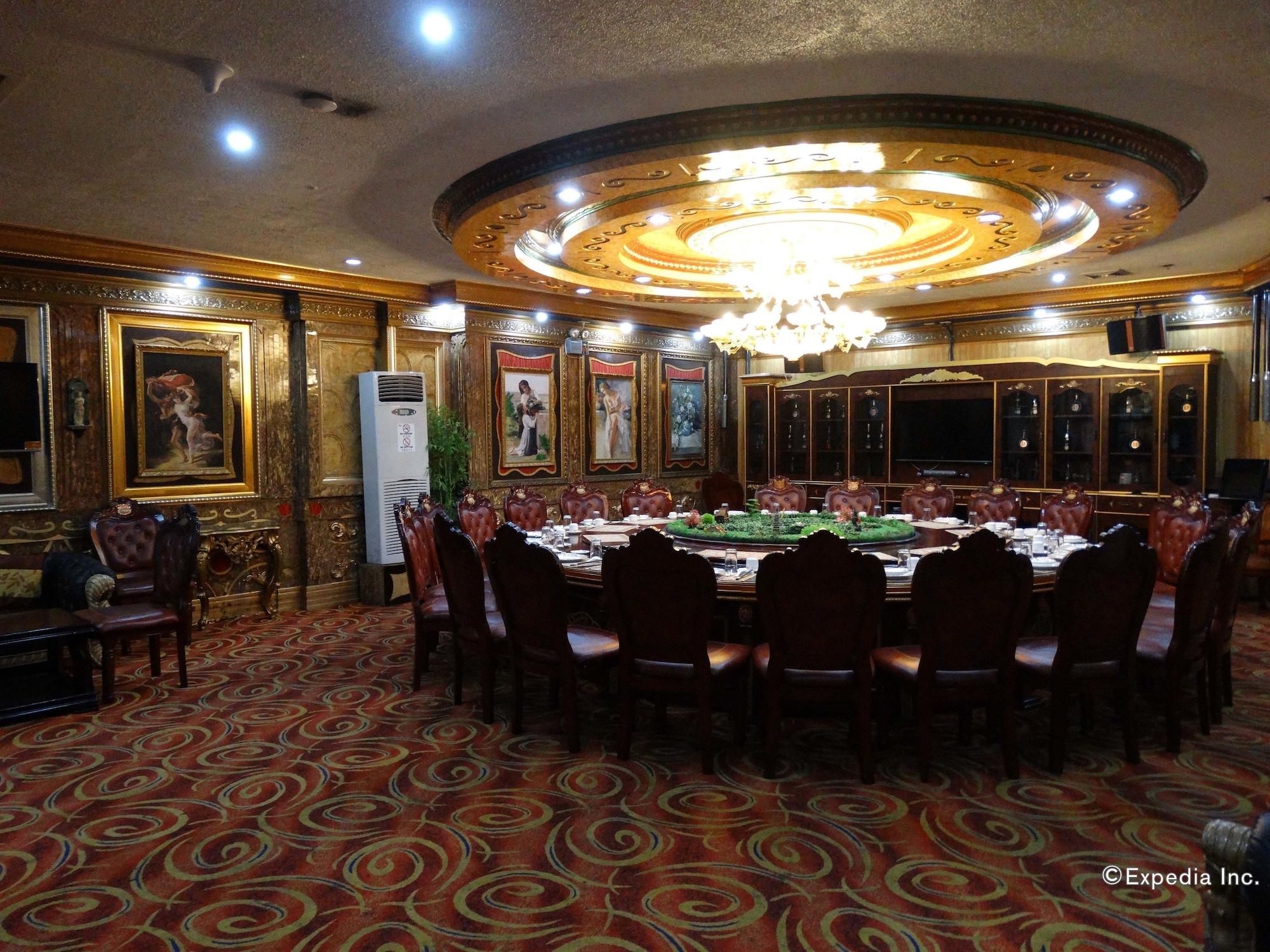 Restaurant Lido De Paris Hotel