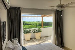 Arriendo temporal - Oceanfront New Condo on the Beach