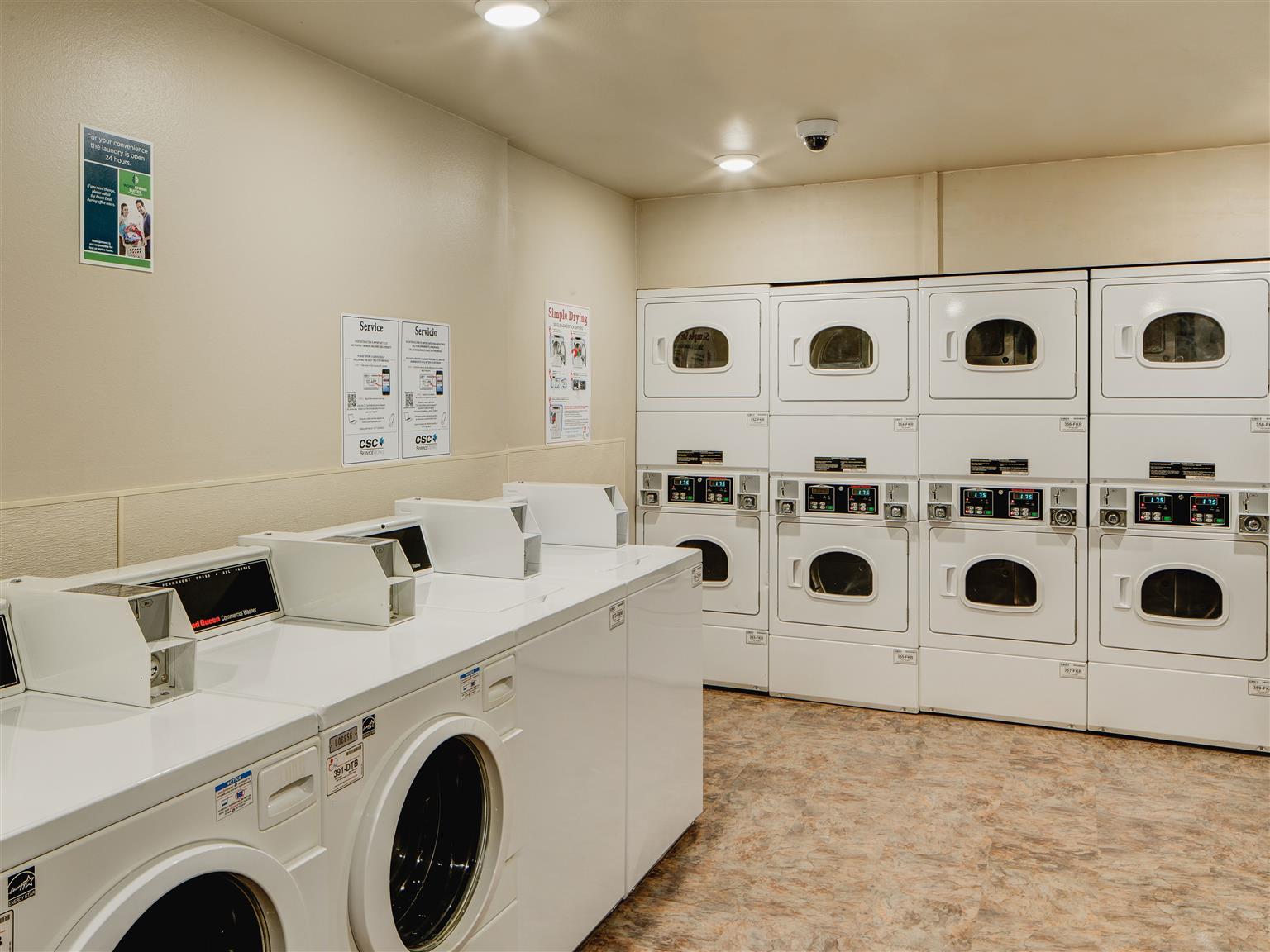 Comodidades del Alojamiento WoodSpring Suites Sioux Falls