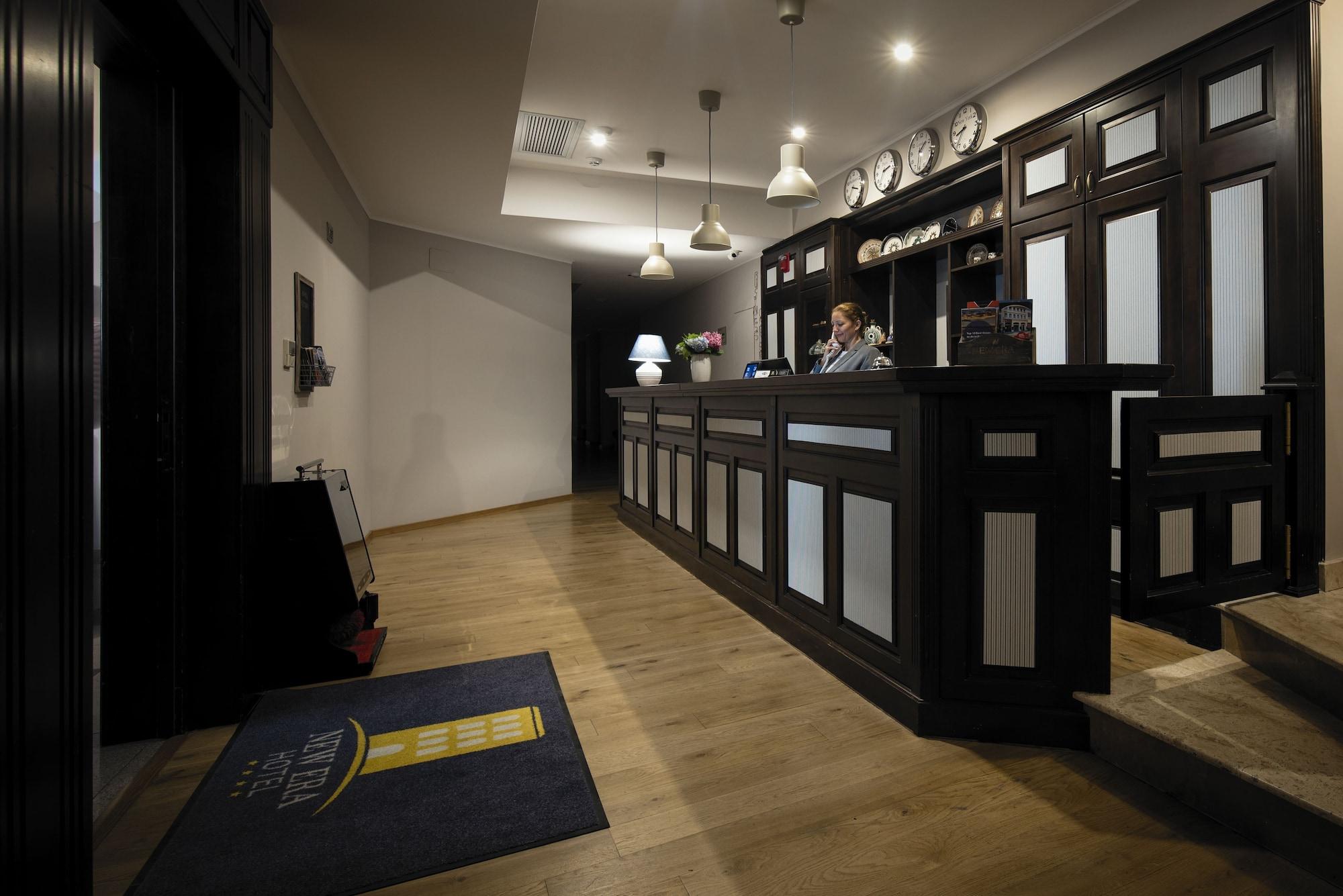 Vista Lobby New Era Hotel Bucharest City