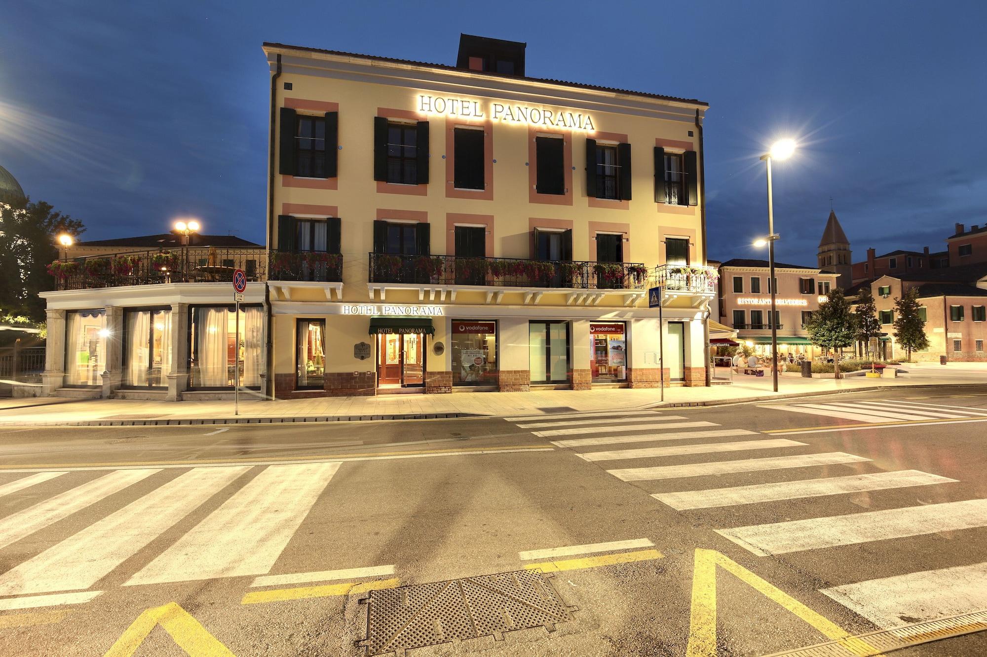 Vista Exterior Hotel Panorama